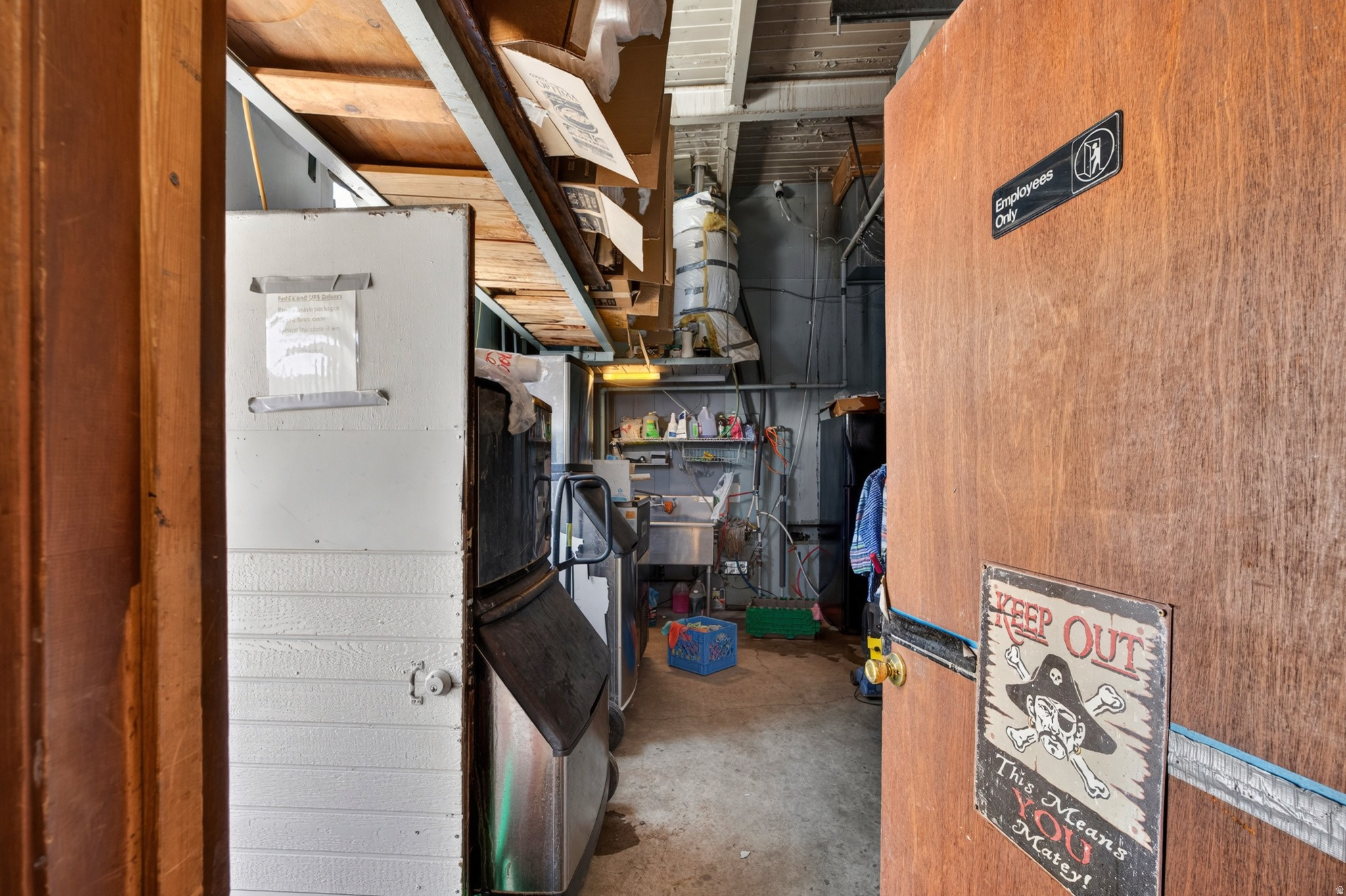 main property photo 10