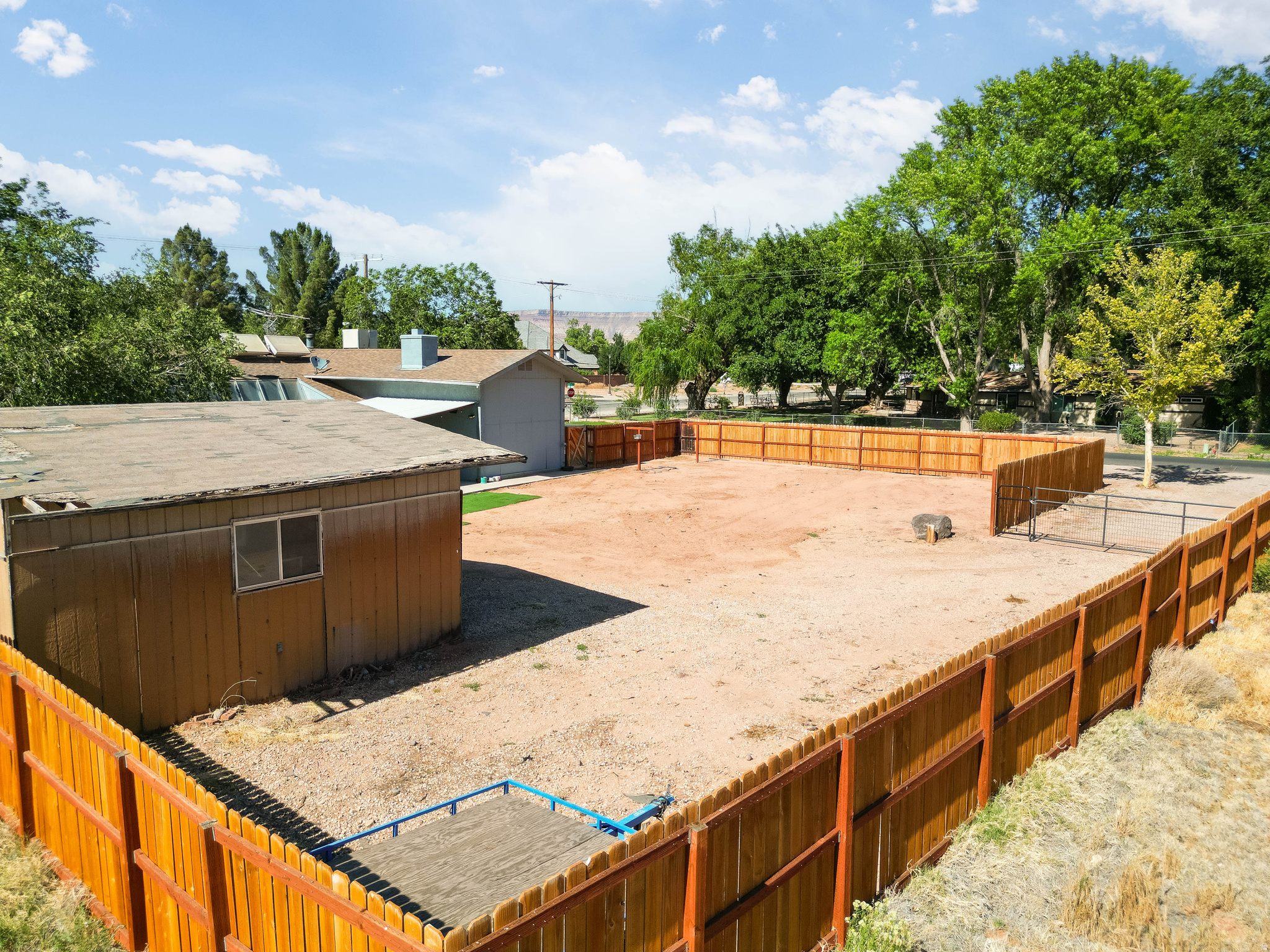 main property photo 39