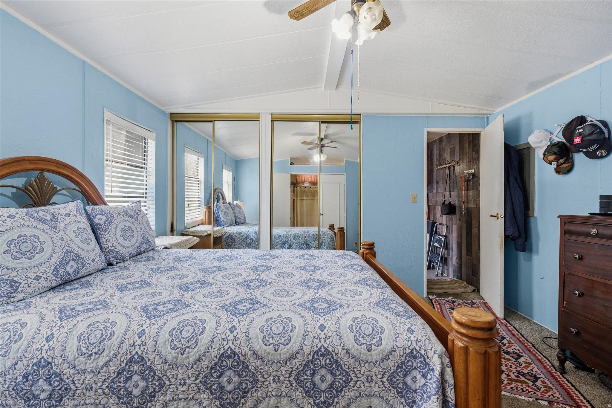 main property photo 19