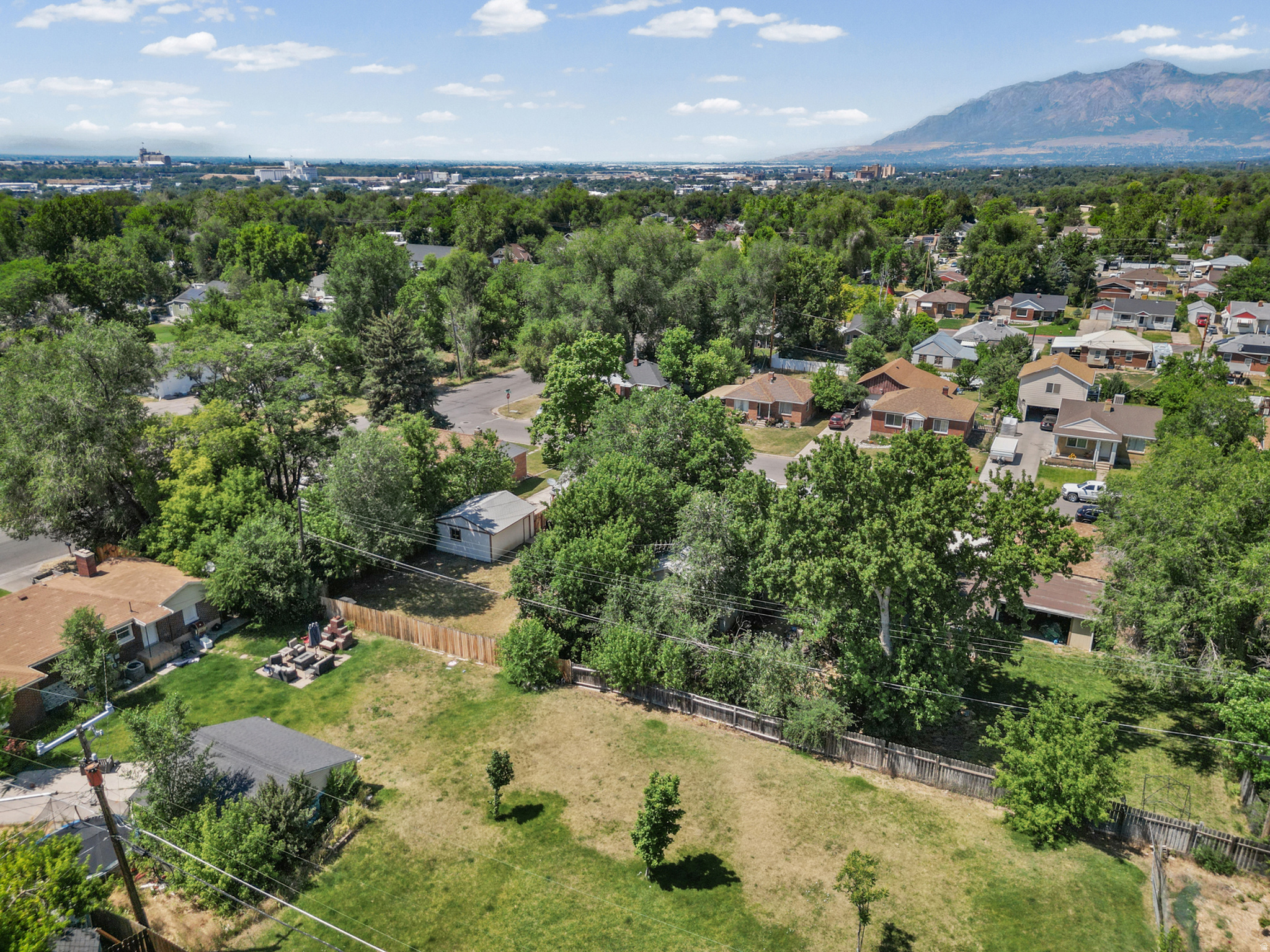 main property photo 44