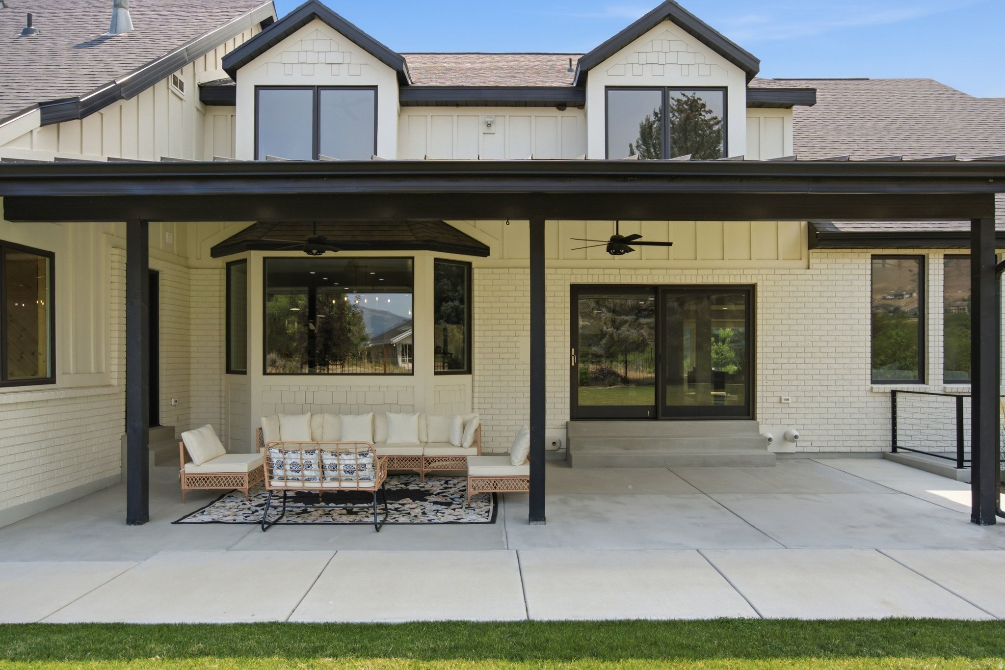 main property photo 95