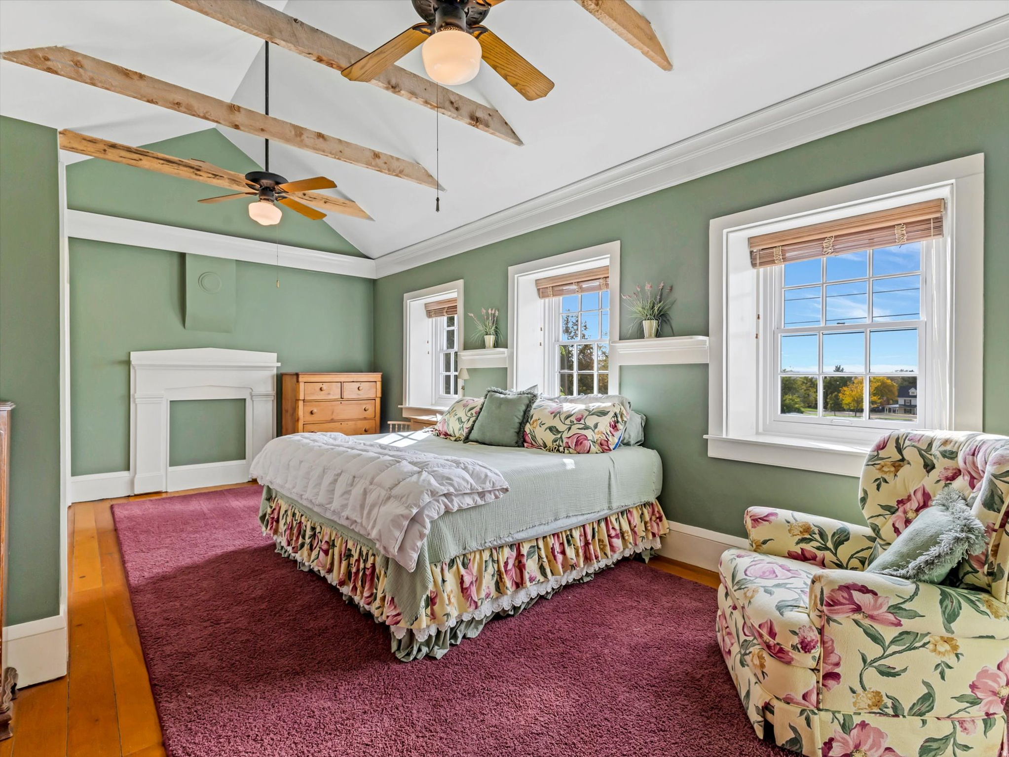 main property photo 33