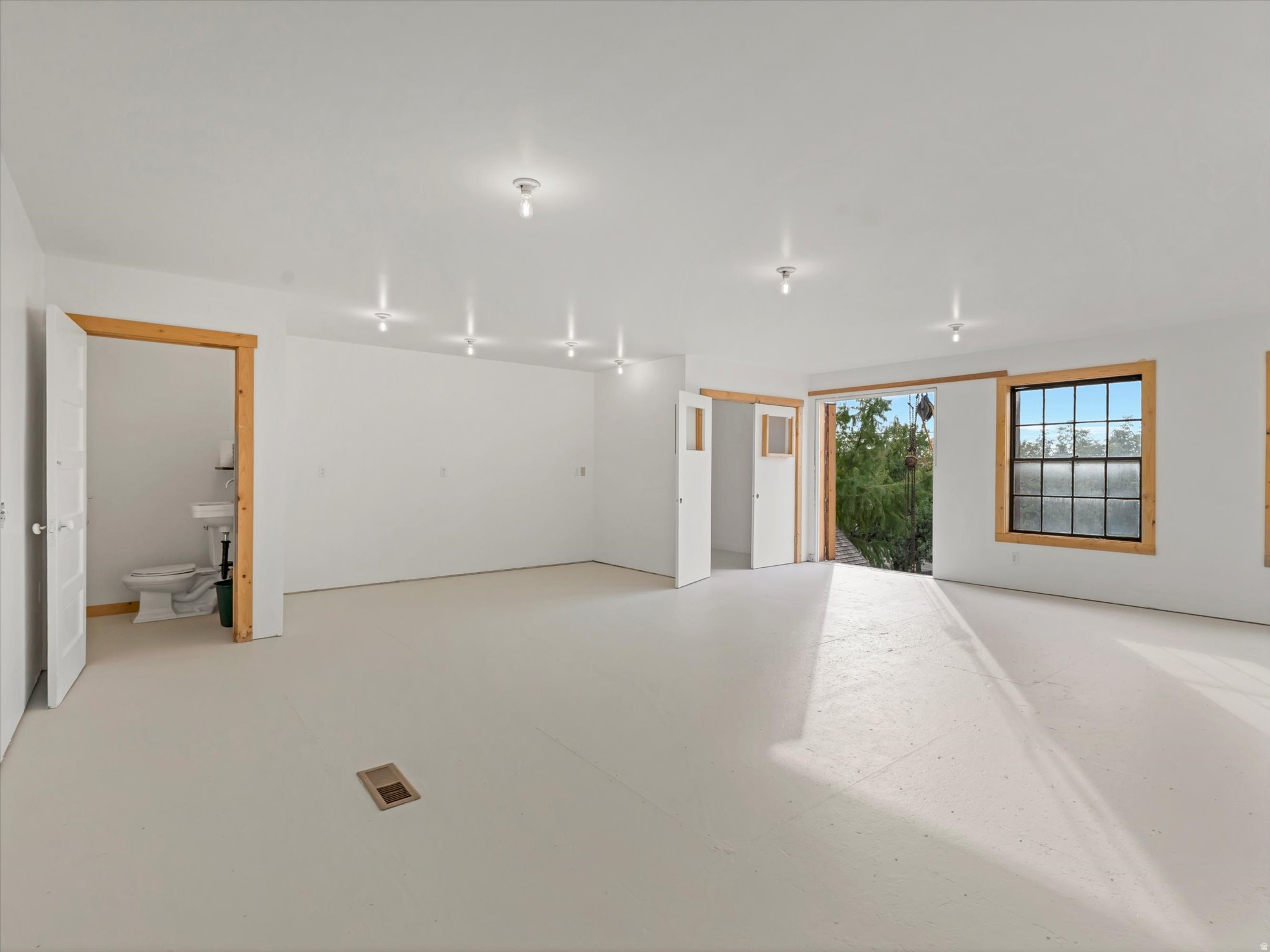 main property photo 63