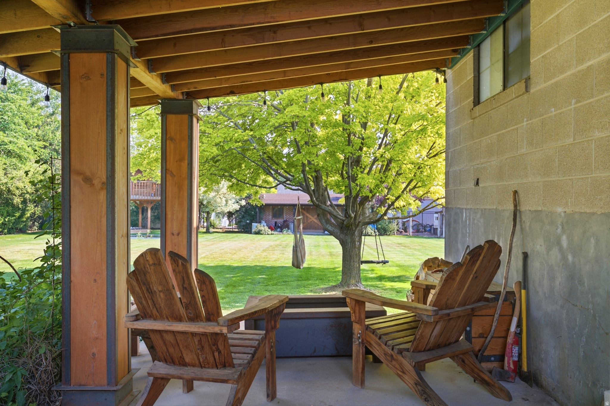 main property photo 7
