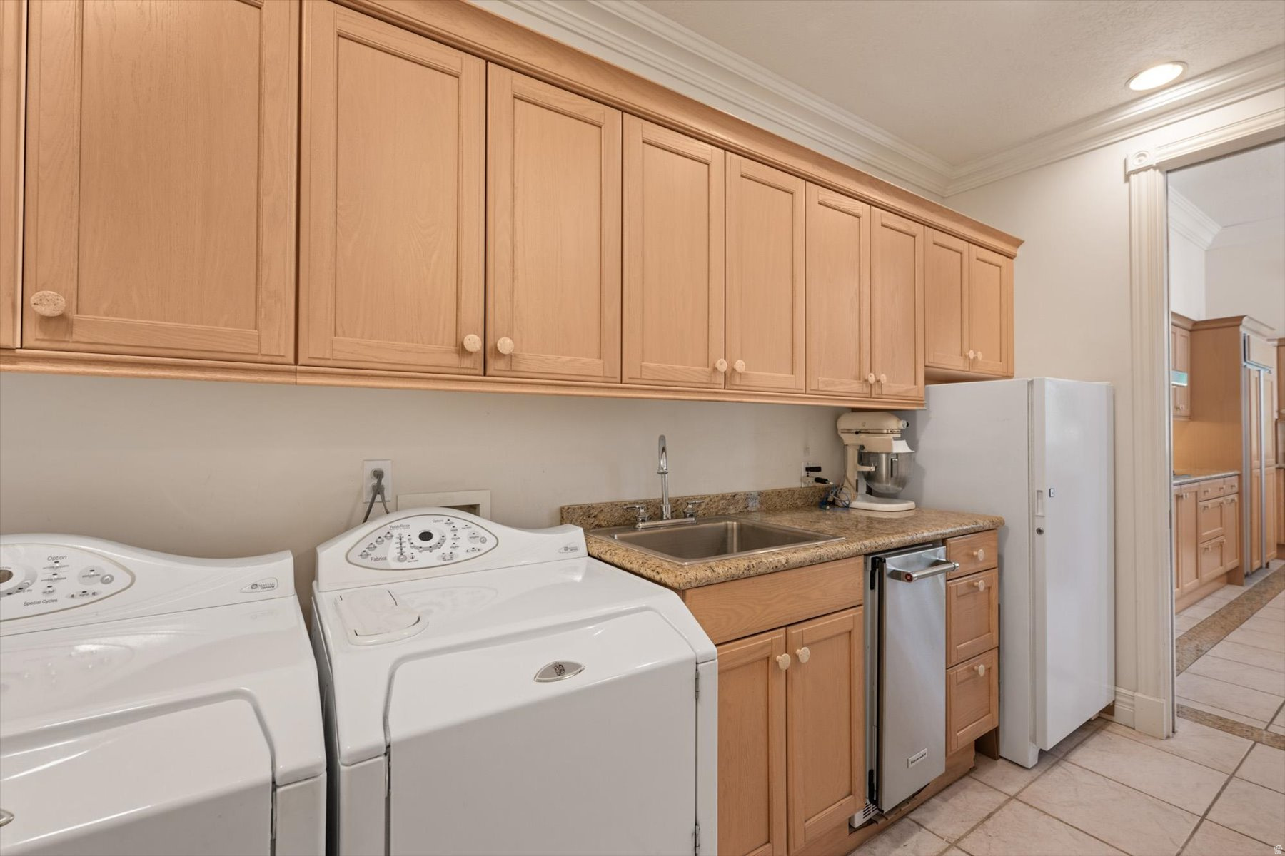 main property photo 76