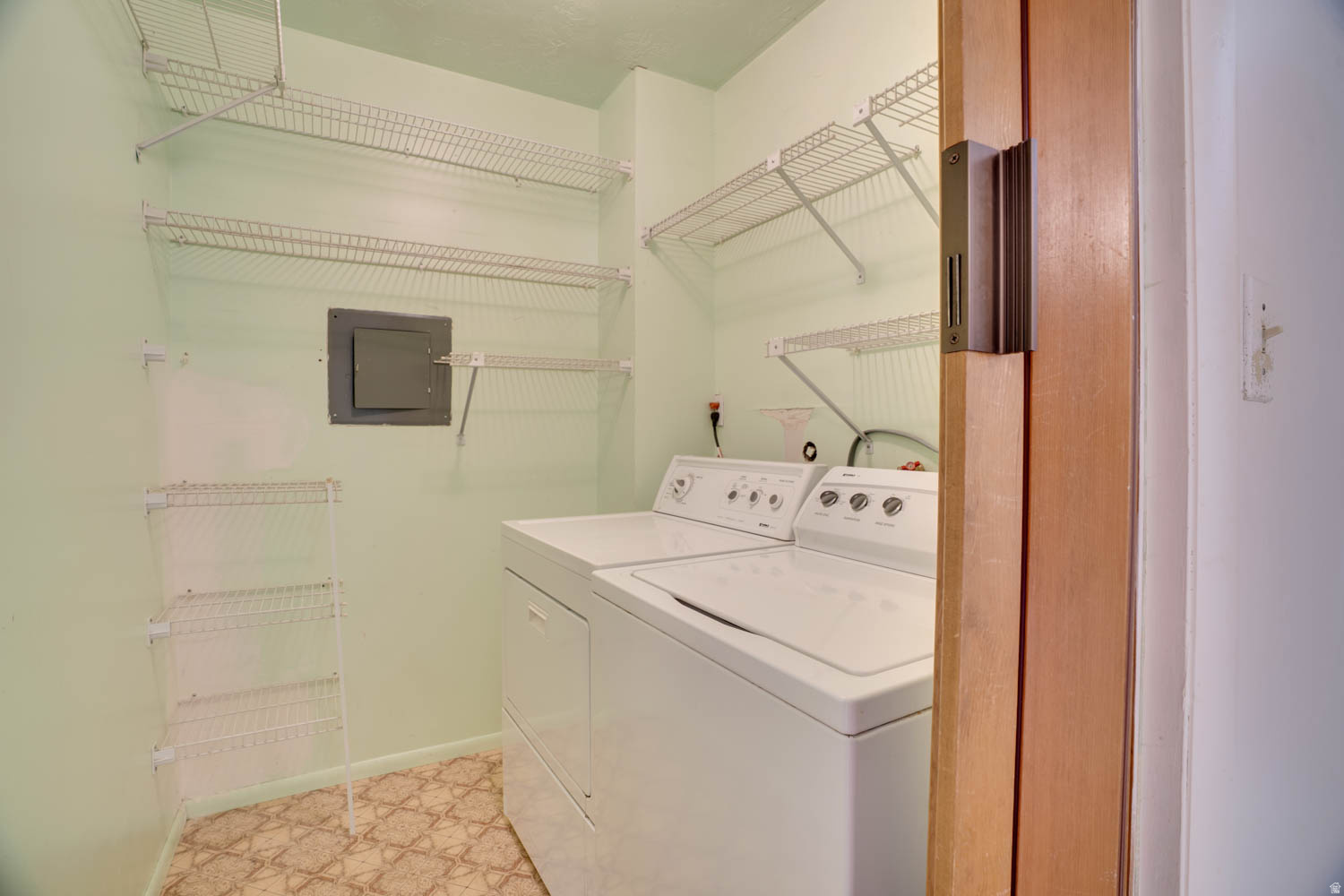 main property photo 12