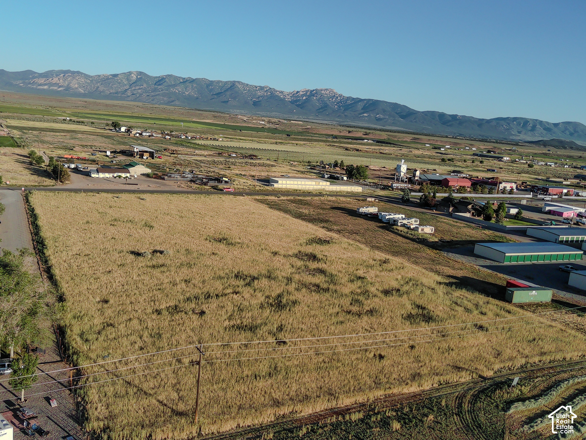 main property photo 14