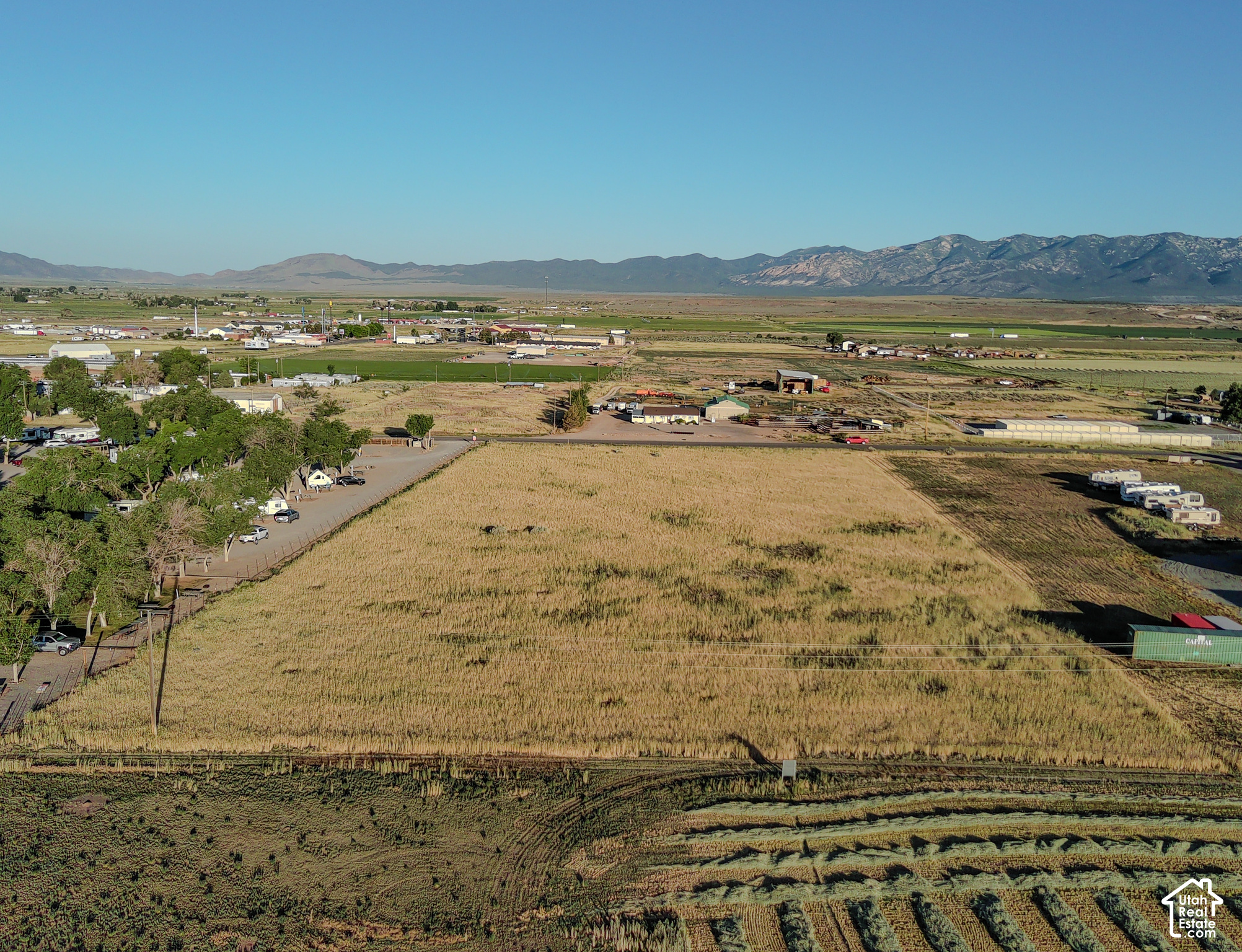 main property photo 15