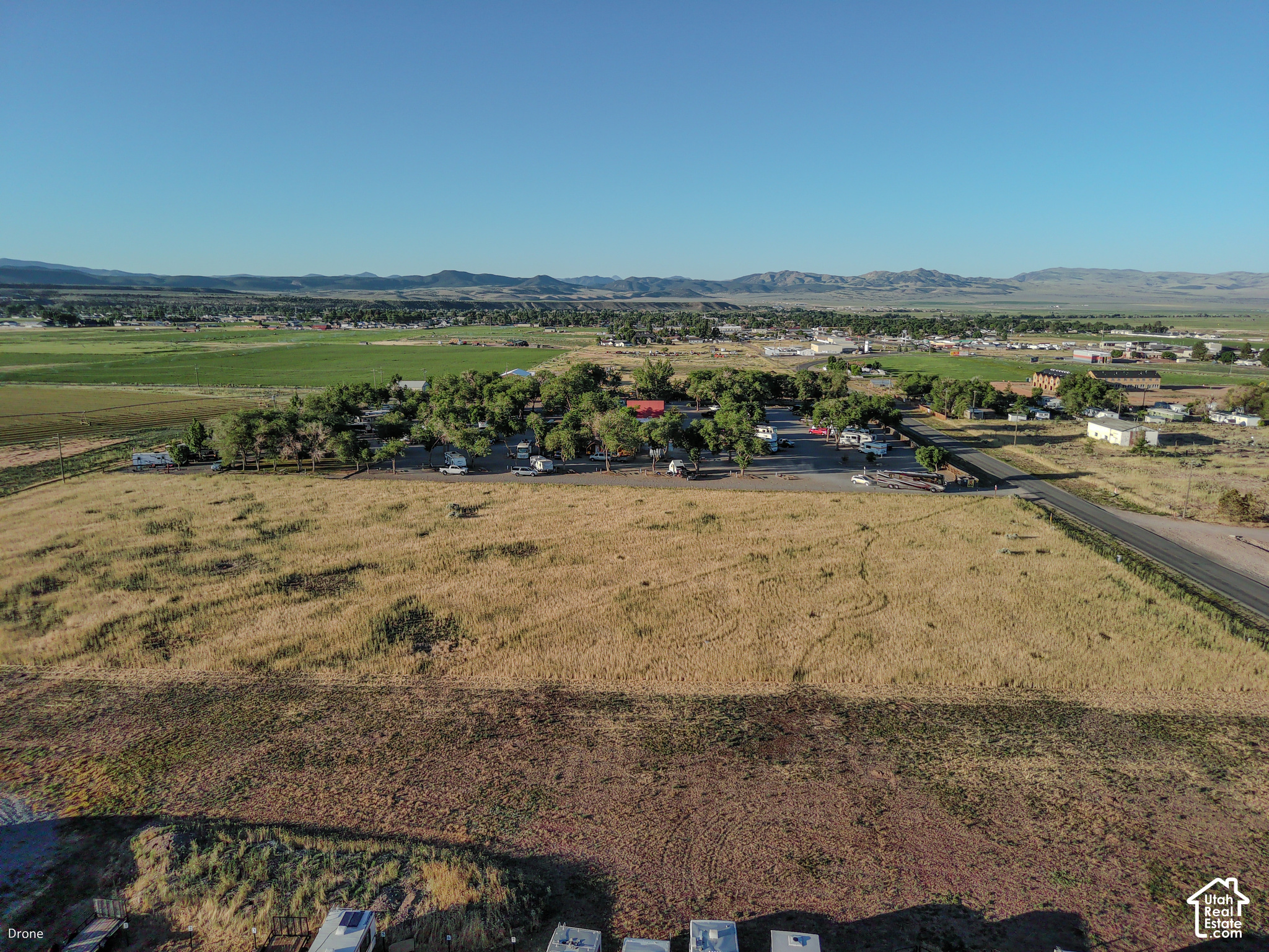 main property photo 18