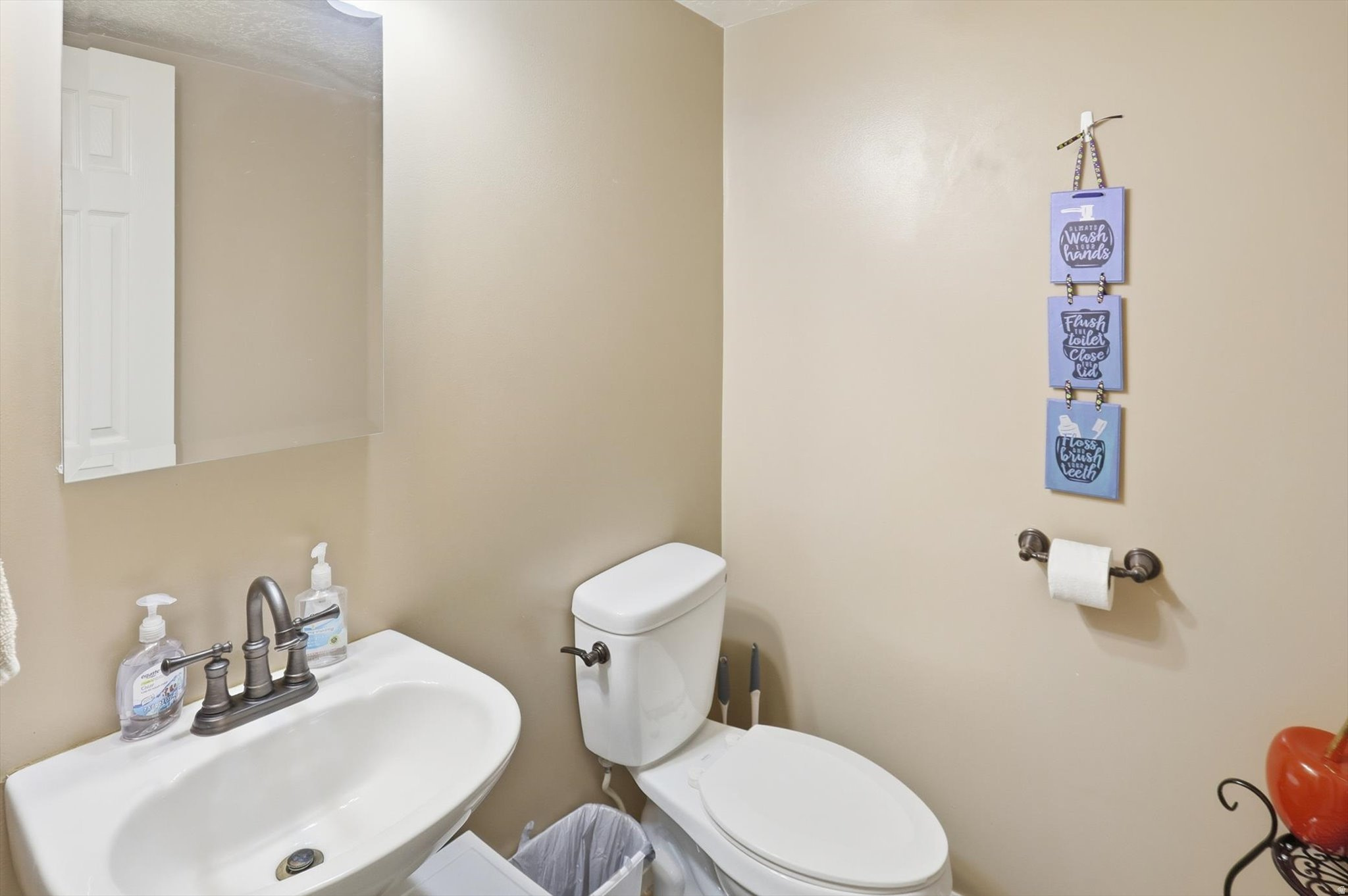 main property photo 15