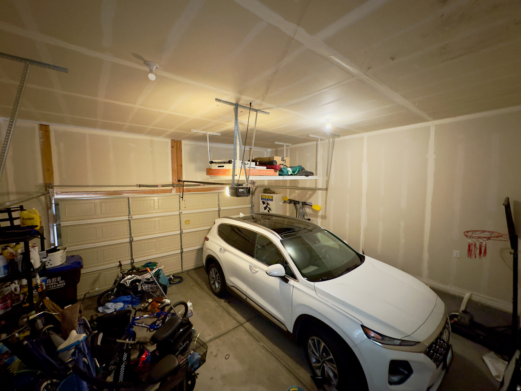 main property photo 23