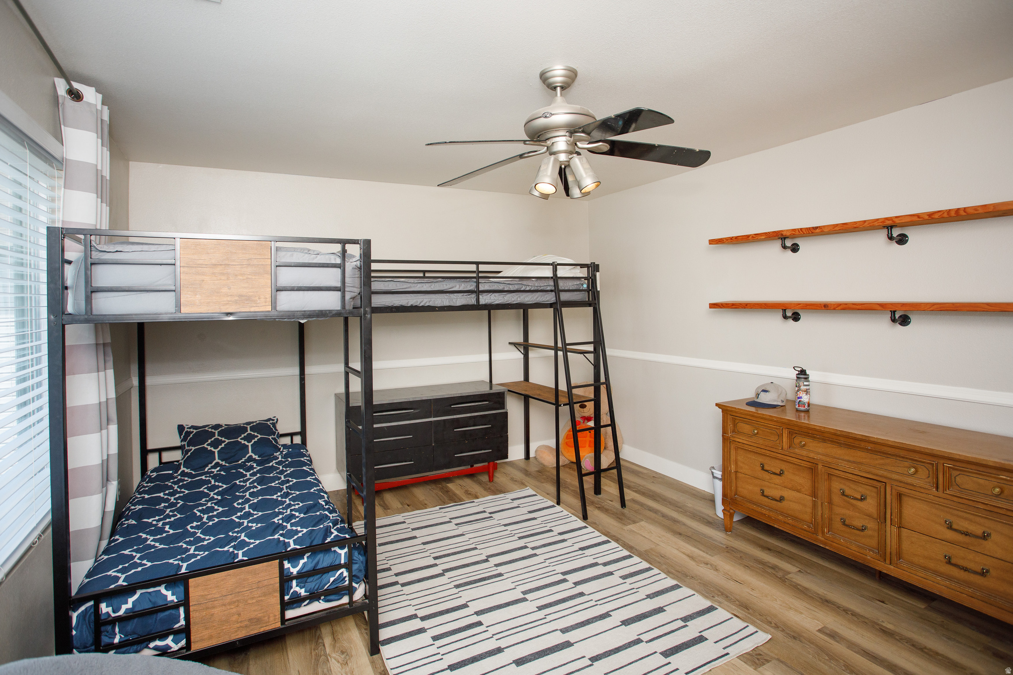 main property photo 21