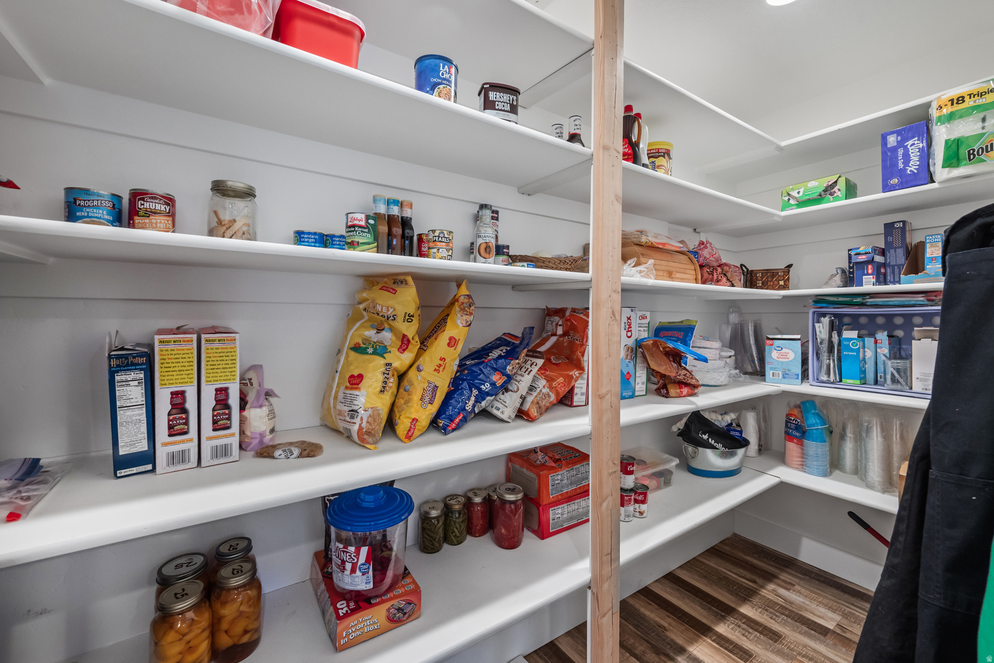 main property photo 12