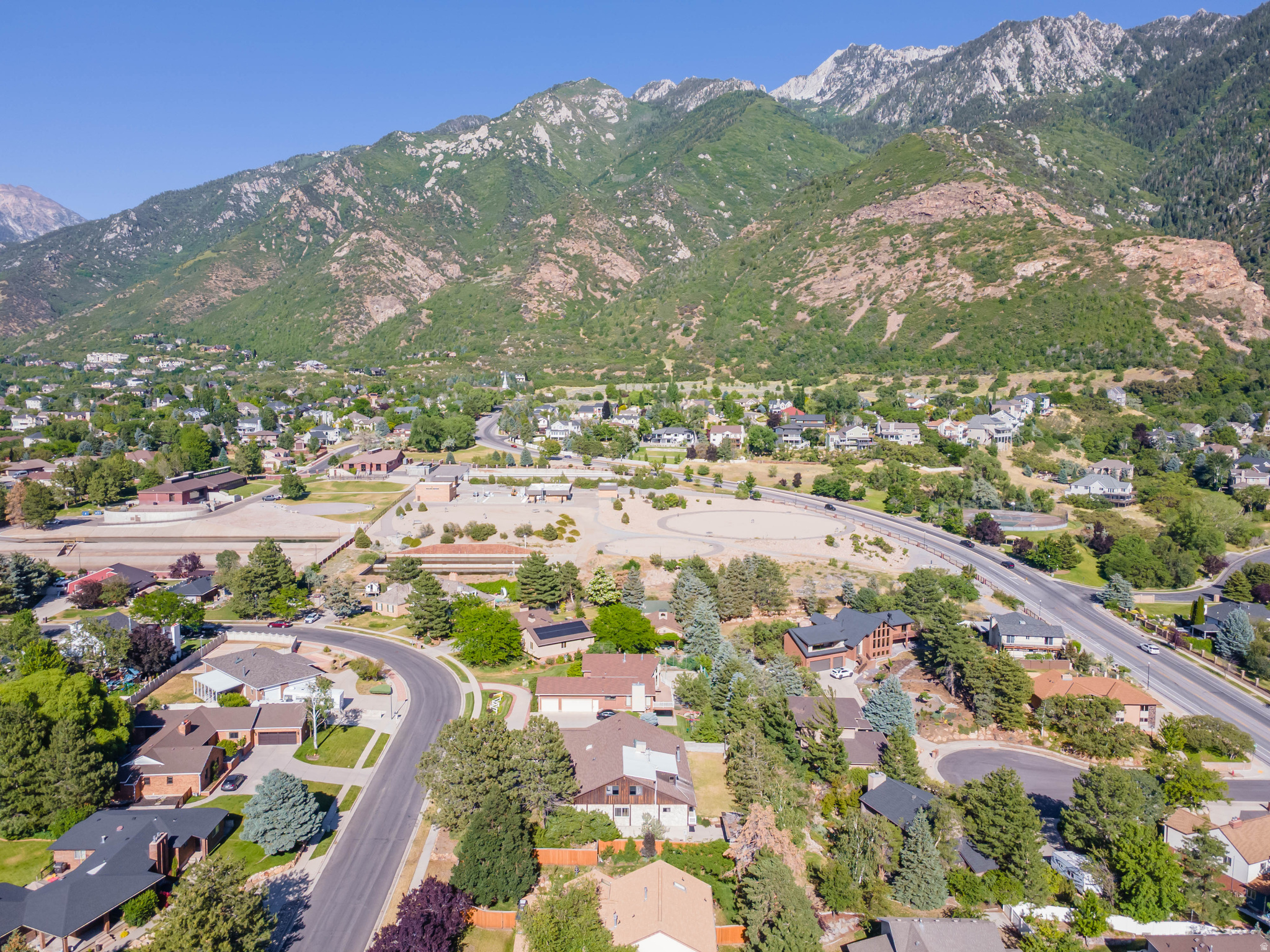 main property photo 43