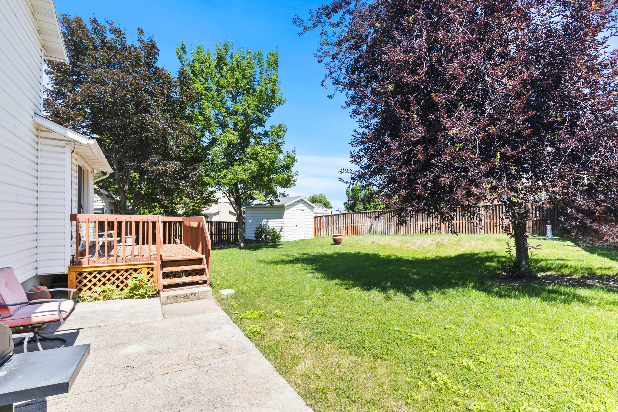 main property photo 18
