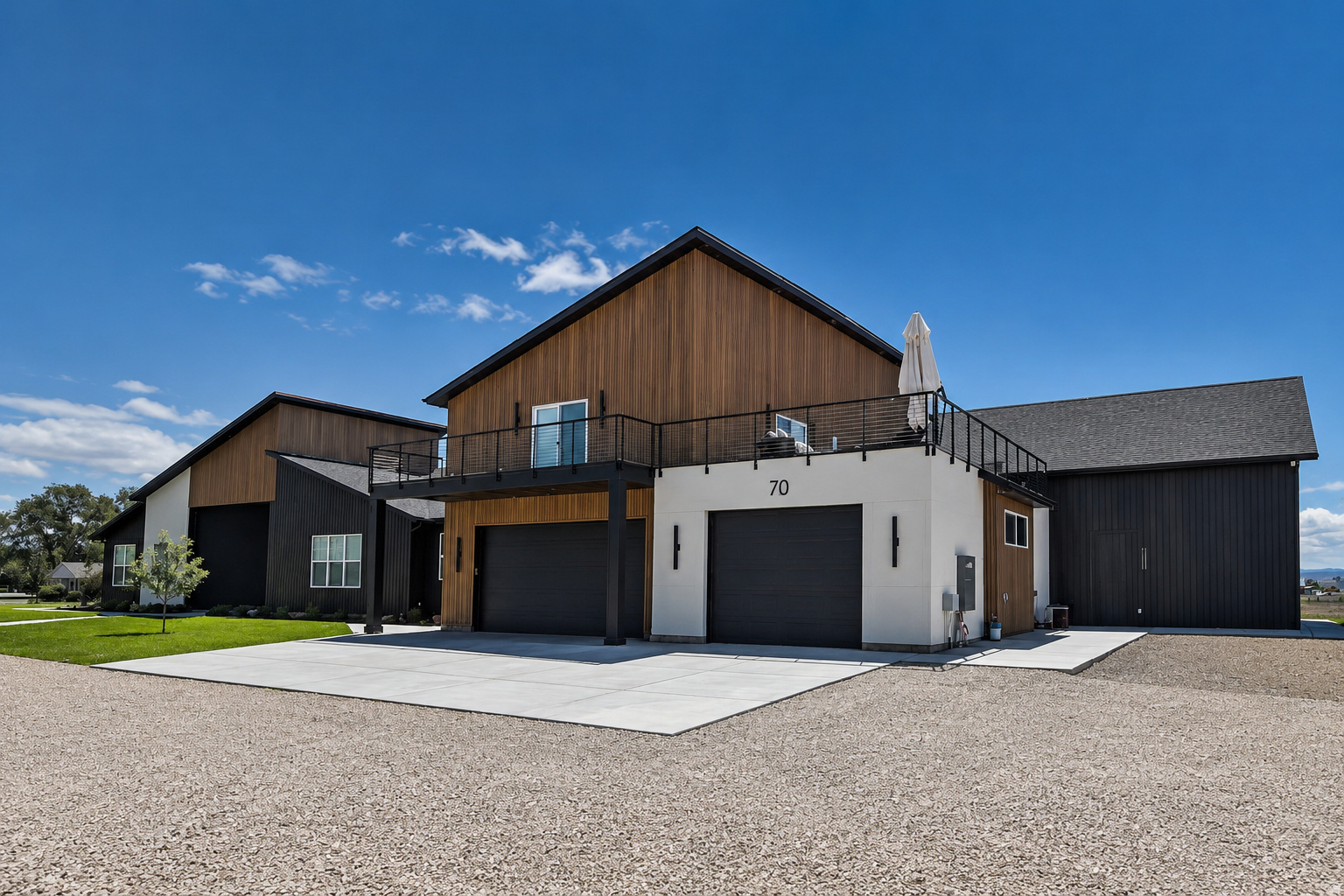 main property photo 120