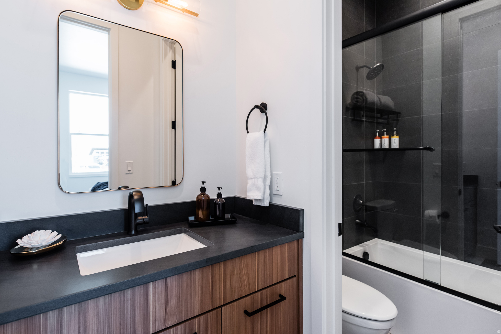 main property photo 84