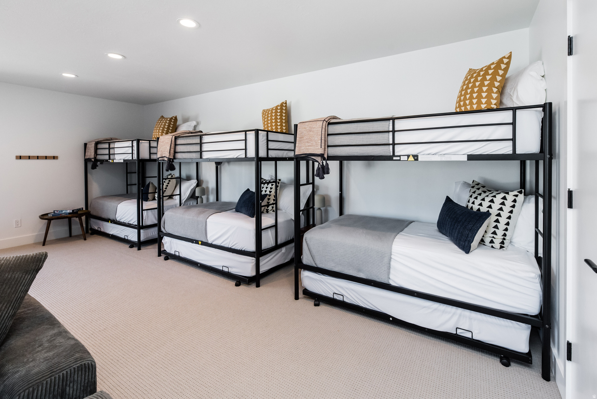 main property photo 99