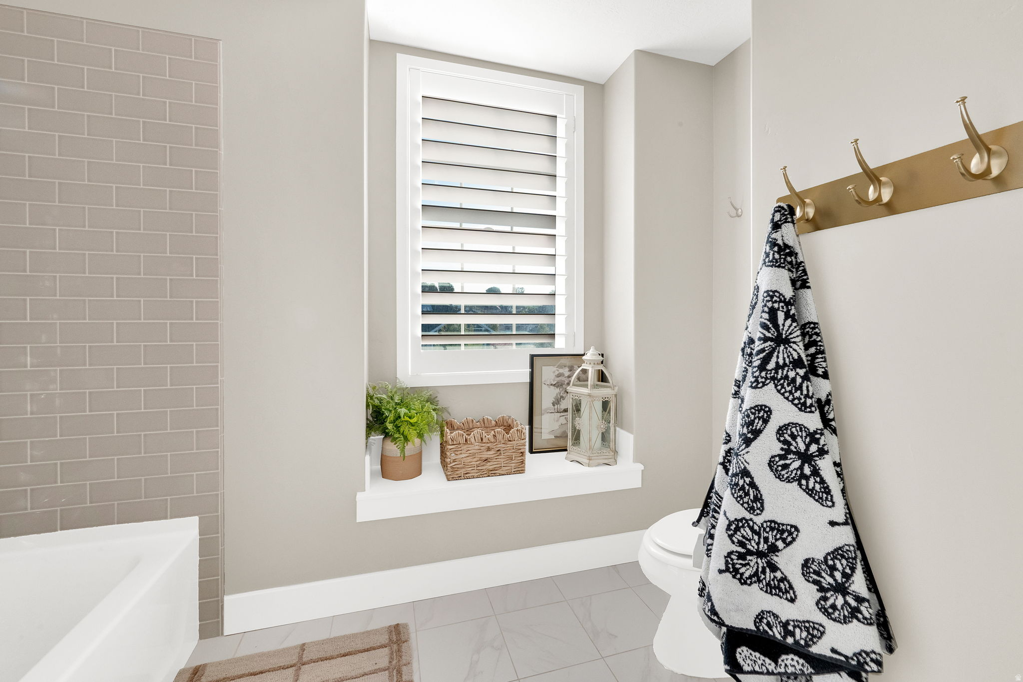 main property photo 65