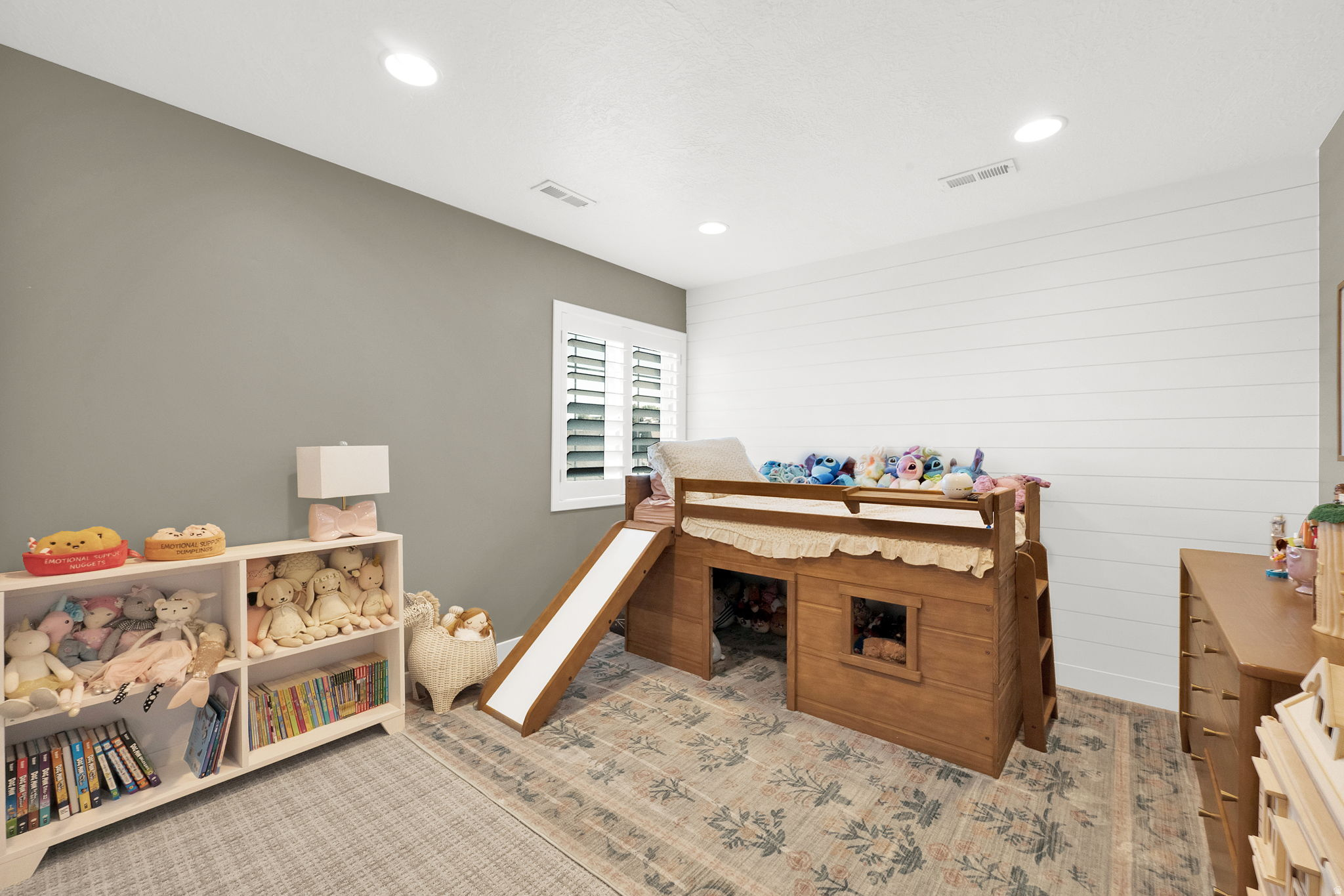 main property photo 68