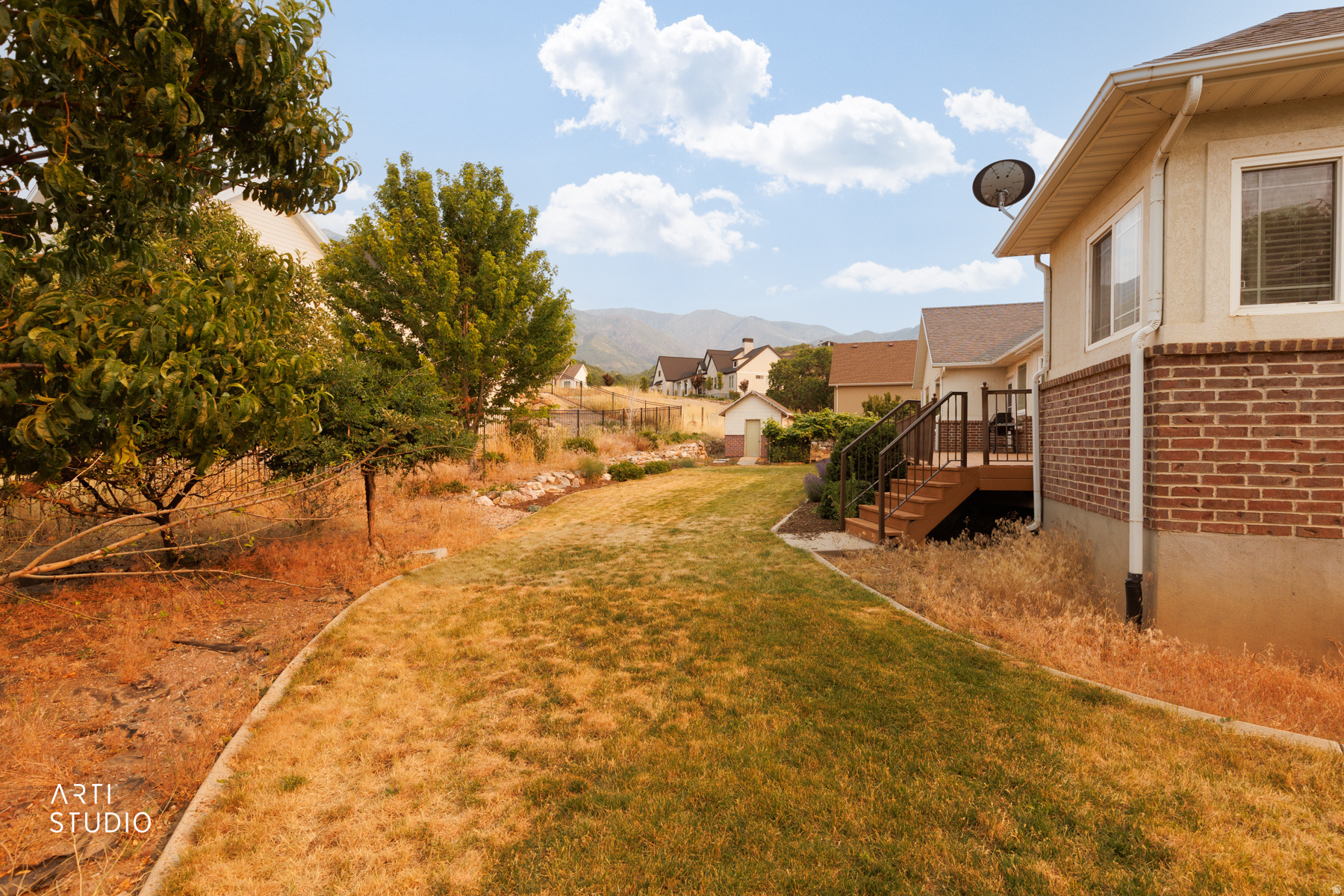 main property photo 45