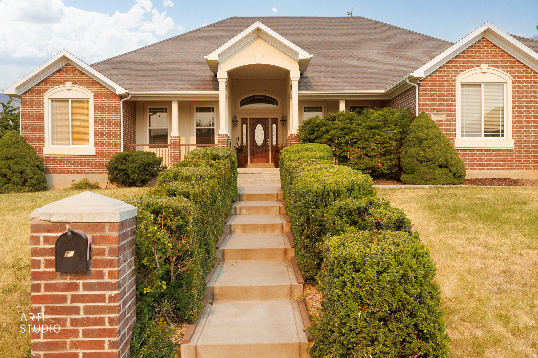main property photo 6
