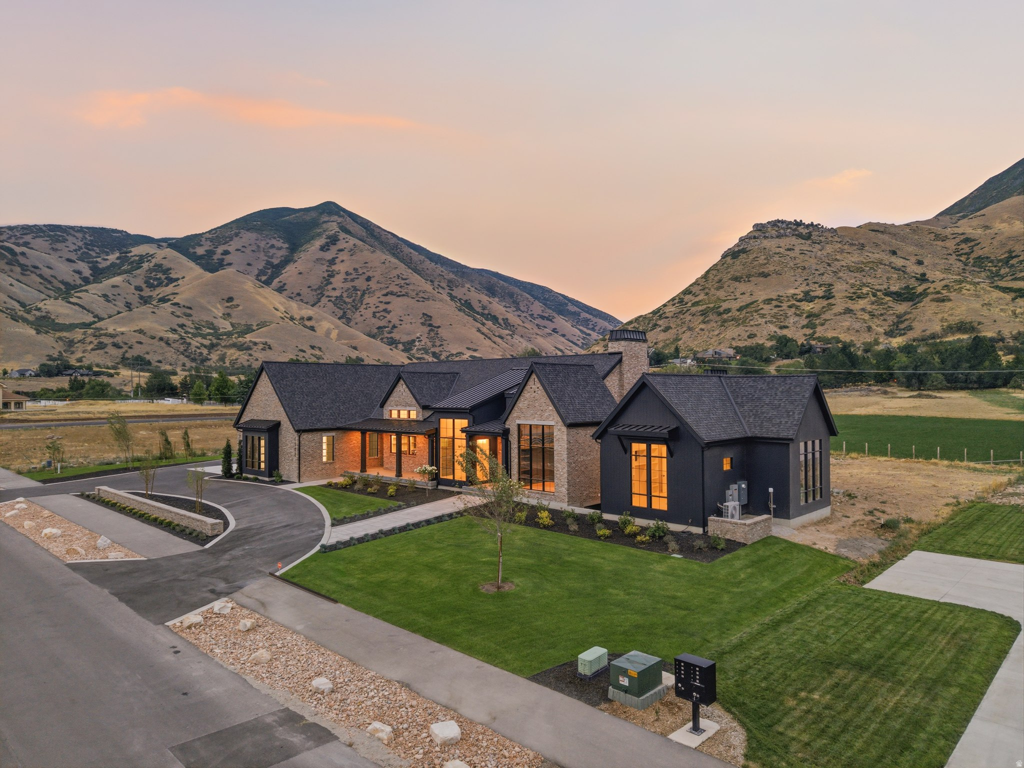 main property photo 66
