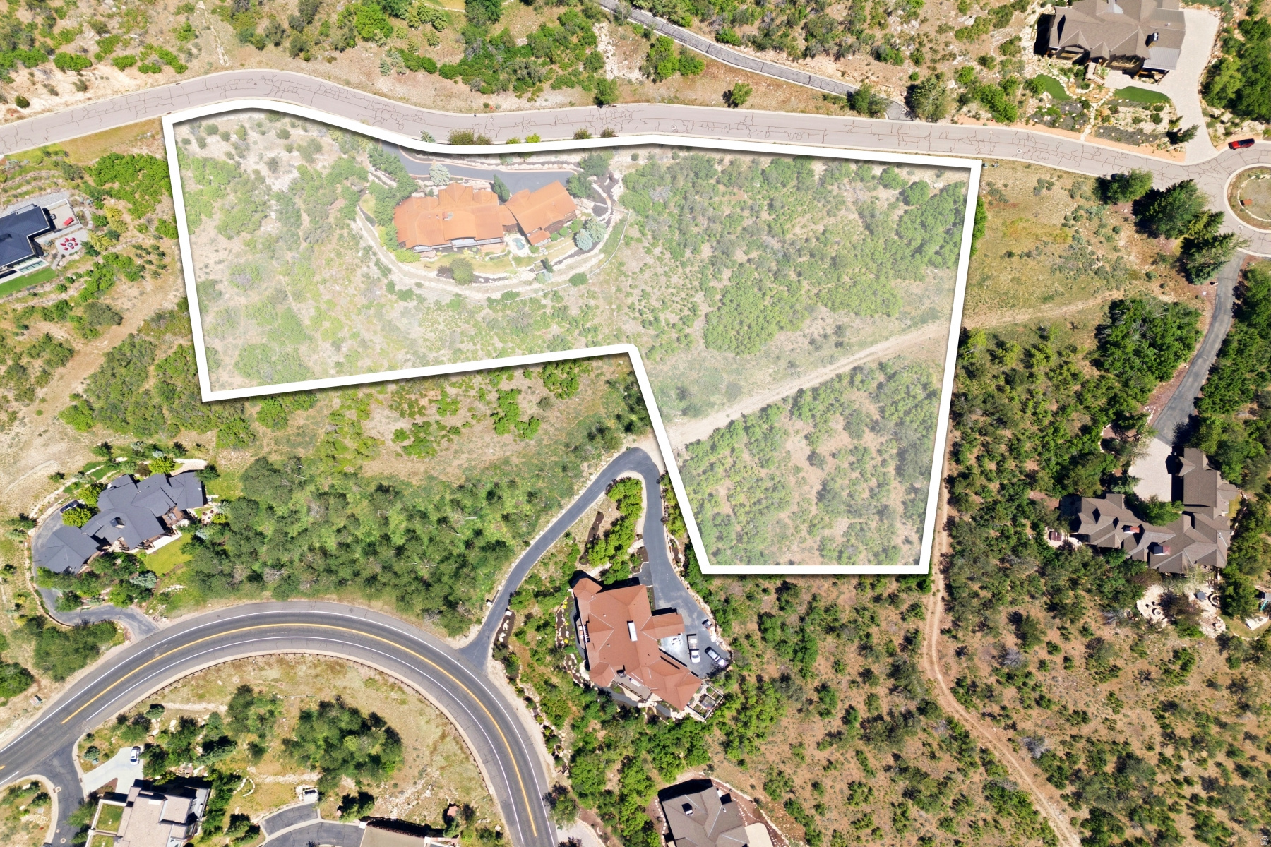 main property photo 60