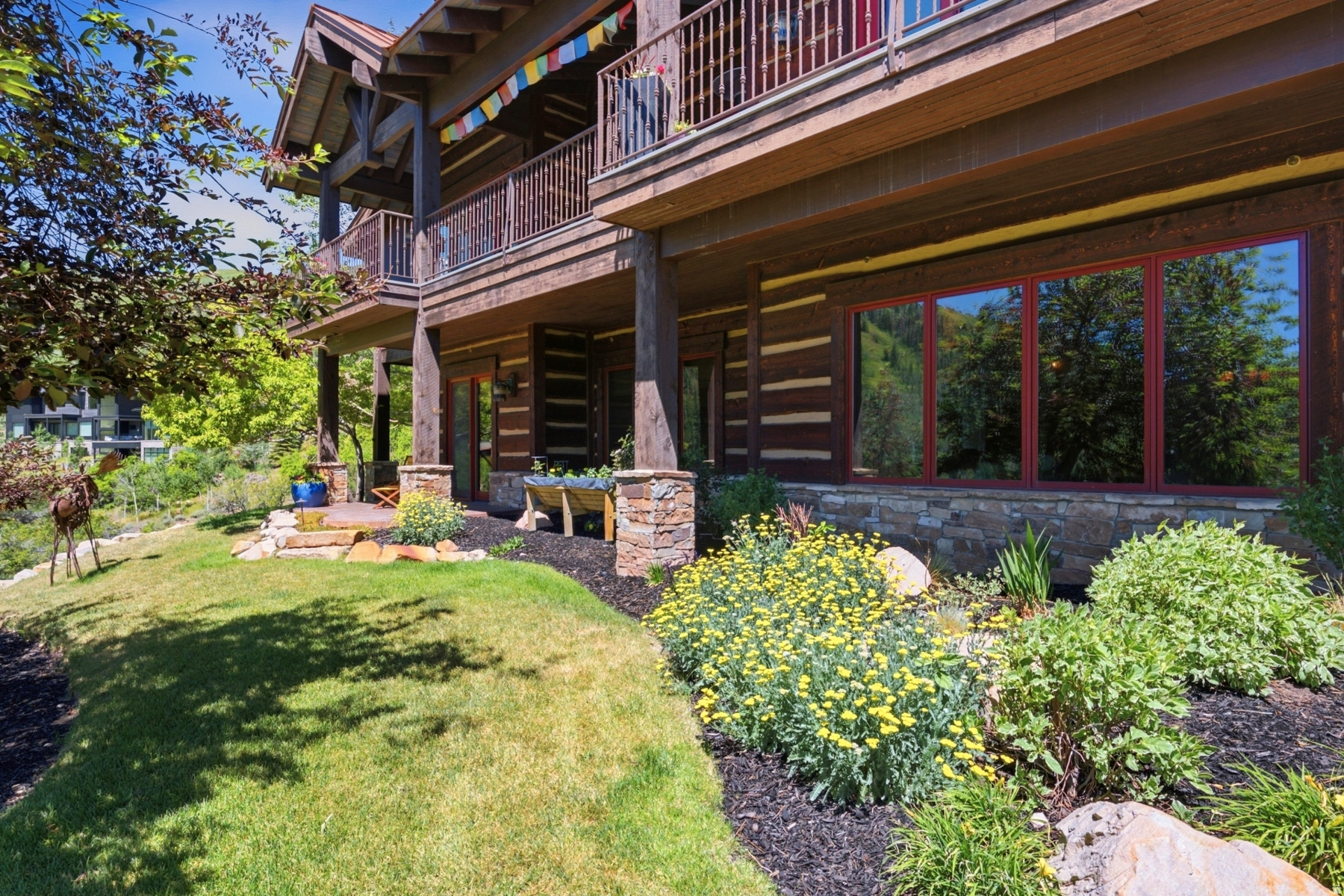 main property photo 81
