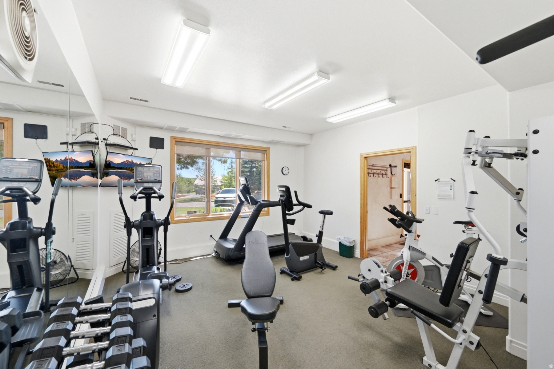 main property photo 86