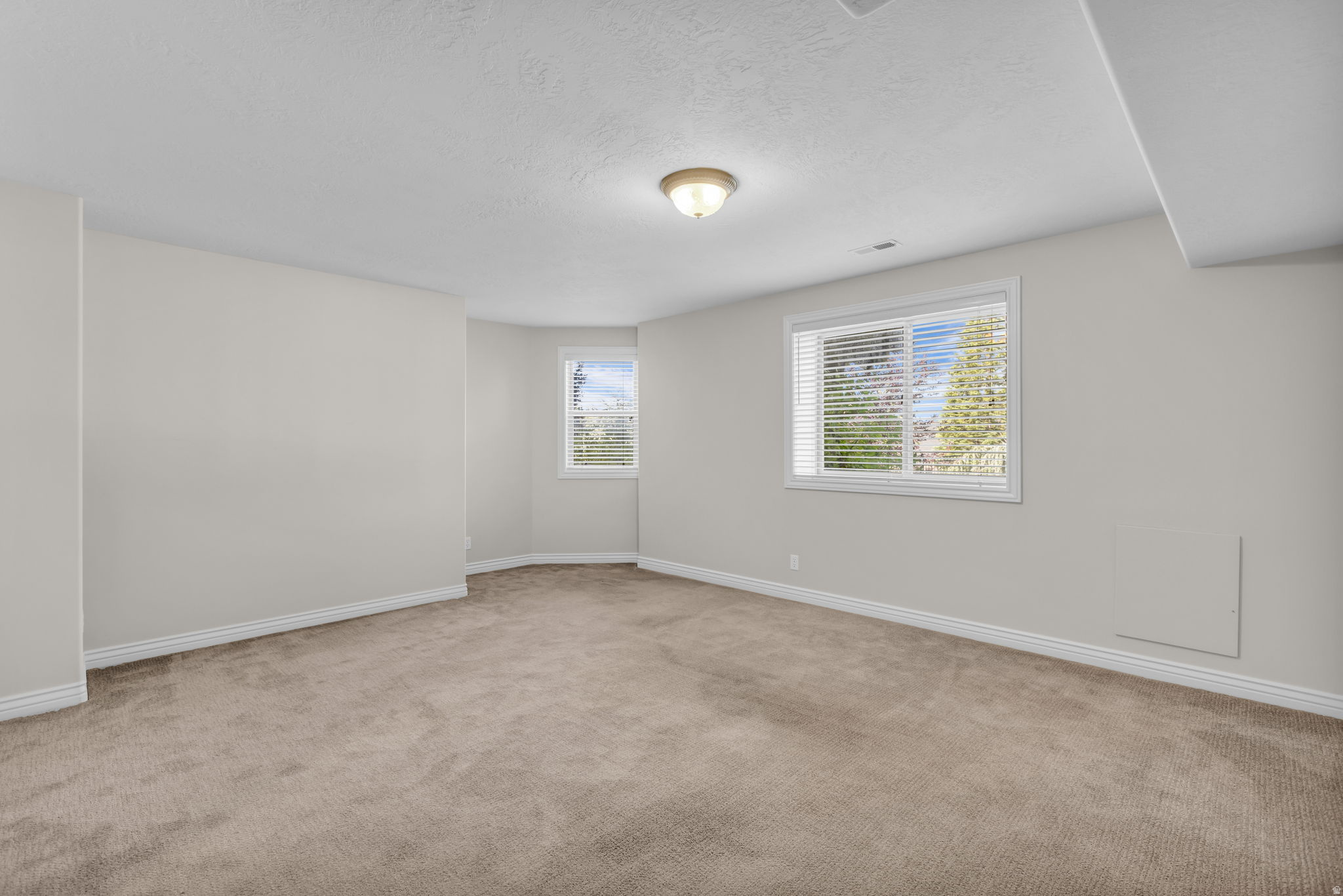 main property photo 68