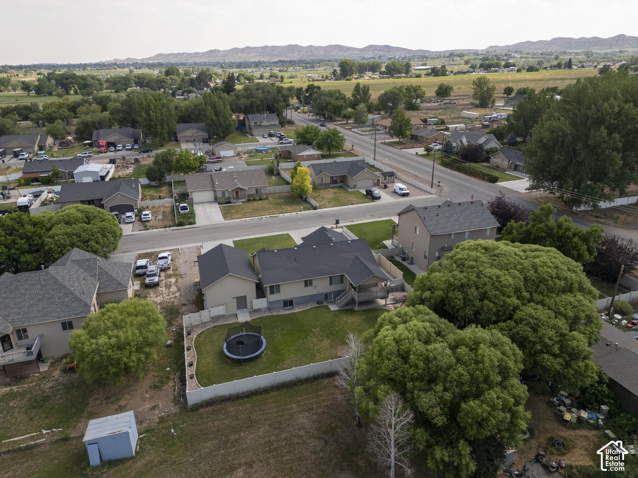main property photo 51