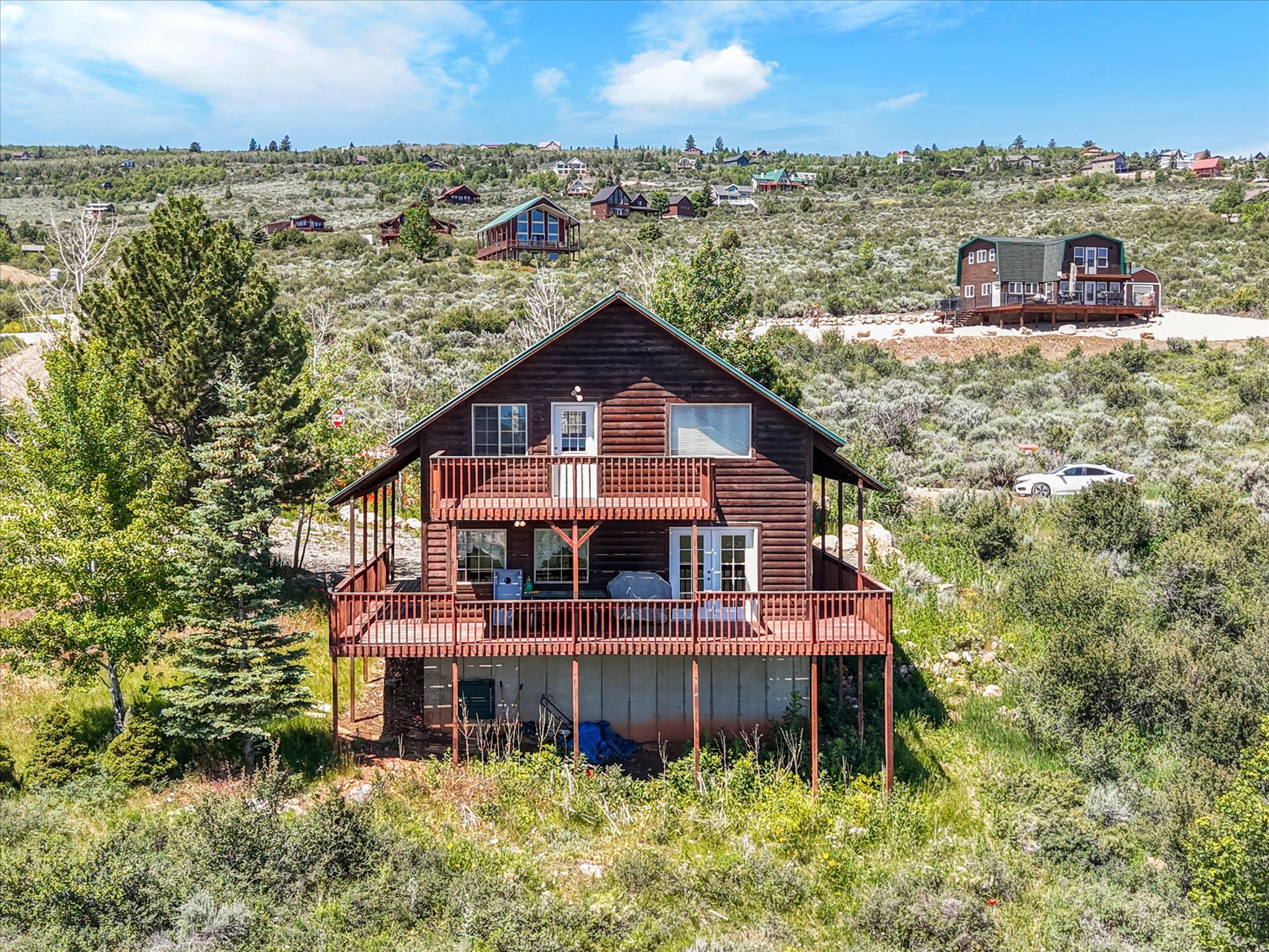 main property photo 2