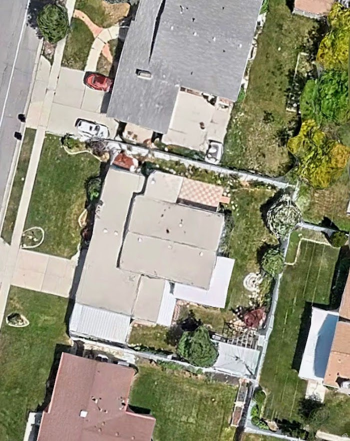 main property photo 41