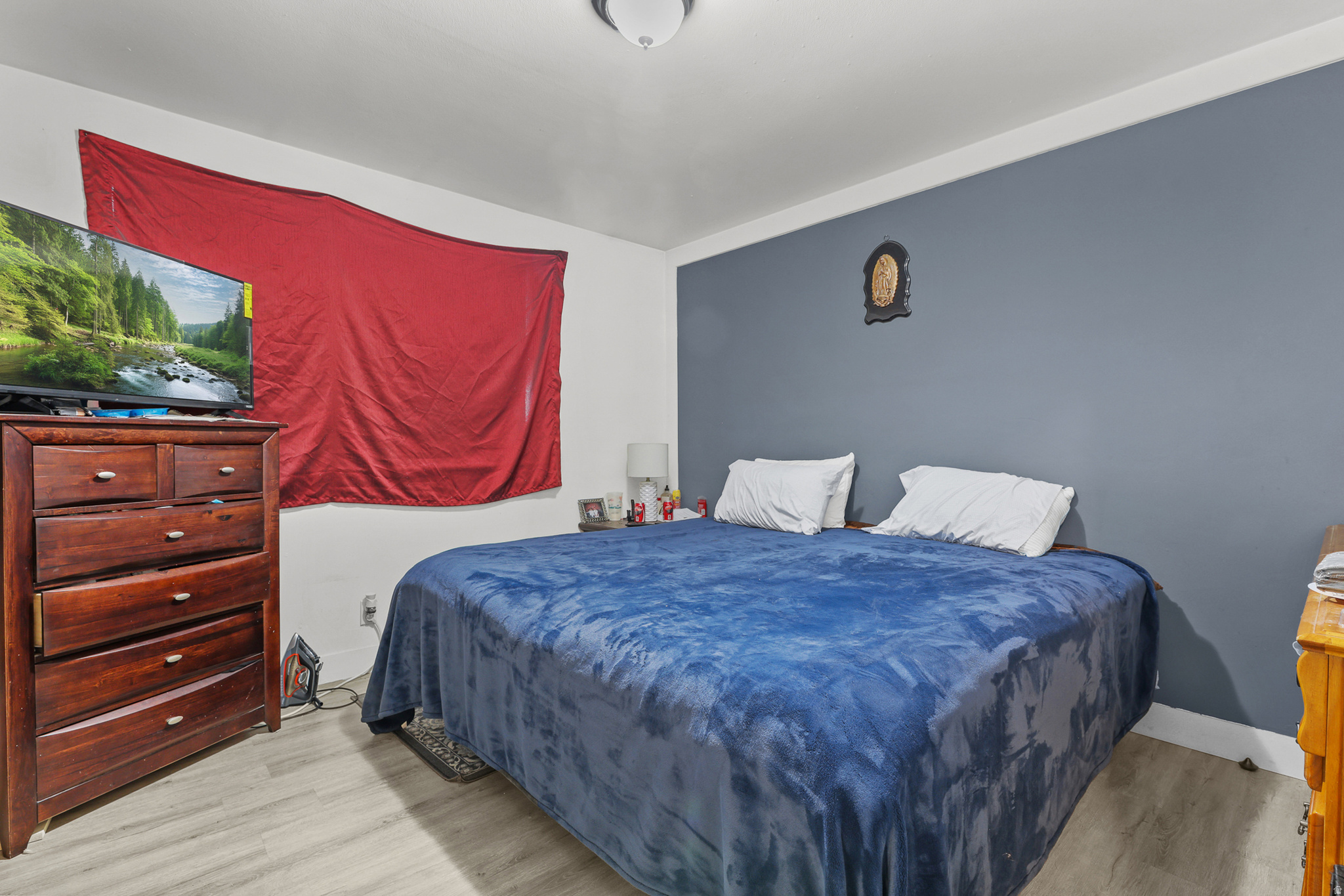 main property photo 6