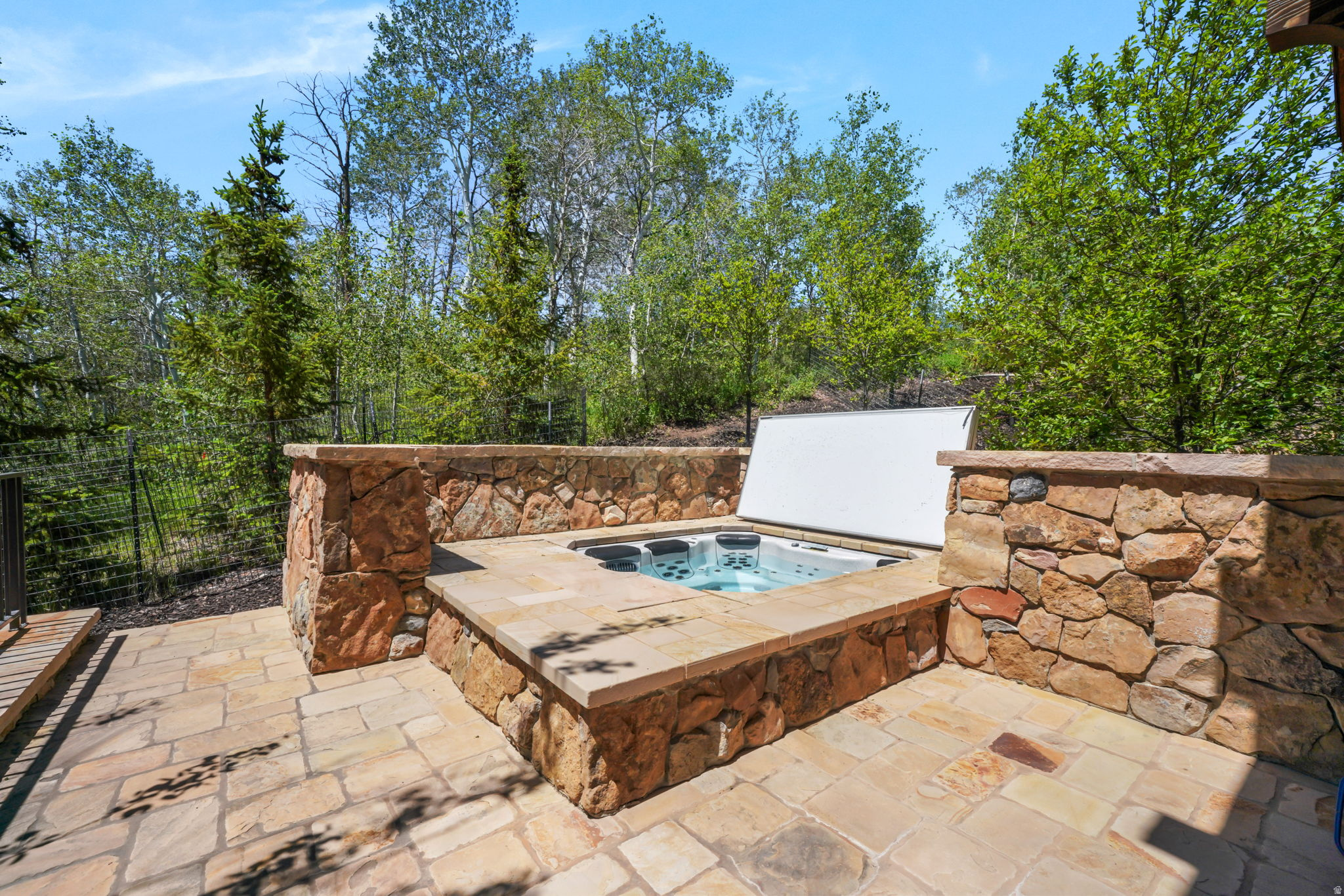 main property photo 35