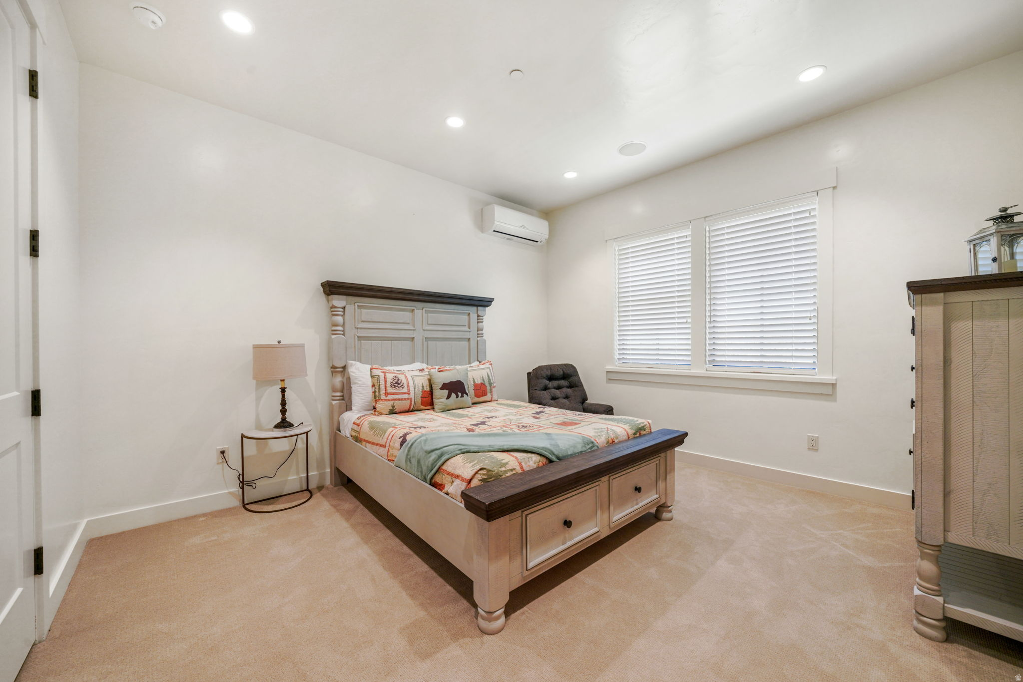 main property photo 64