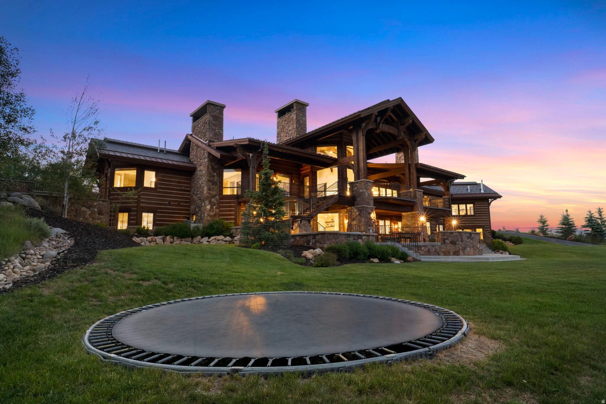 main property photo 79