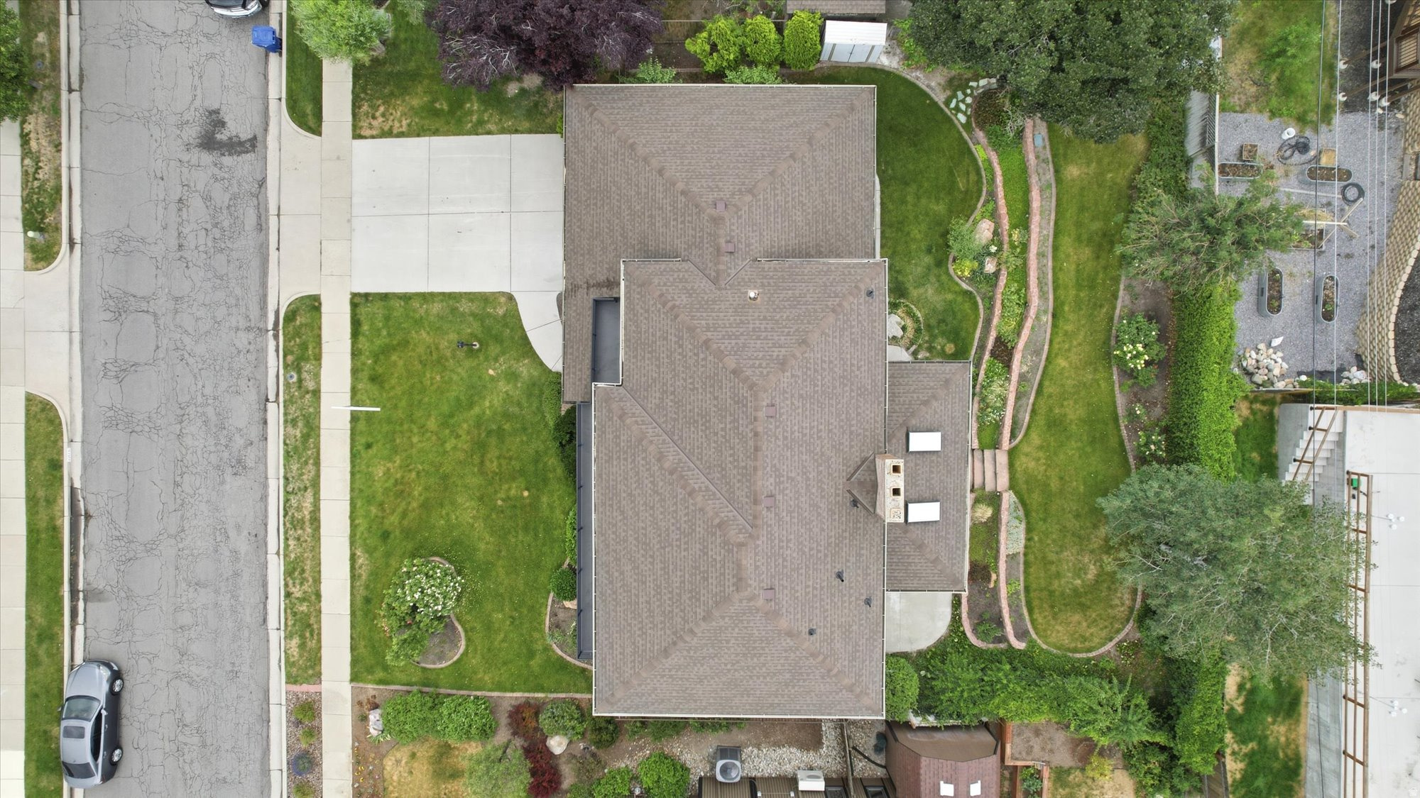 main property photo 58