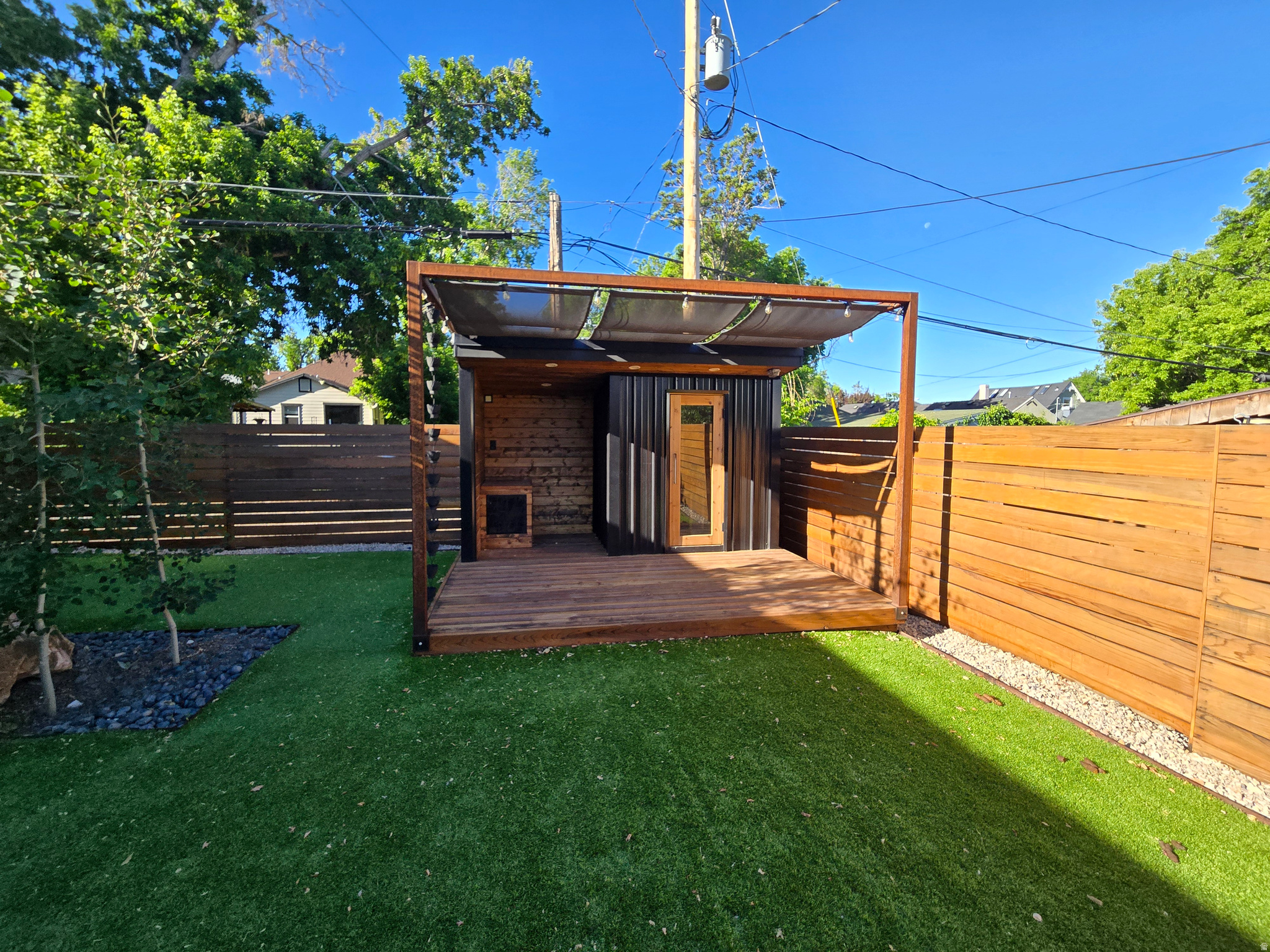 main property photo 21