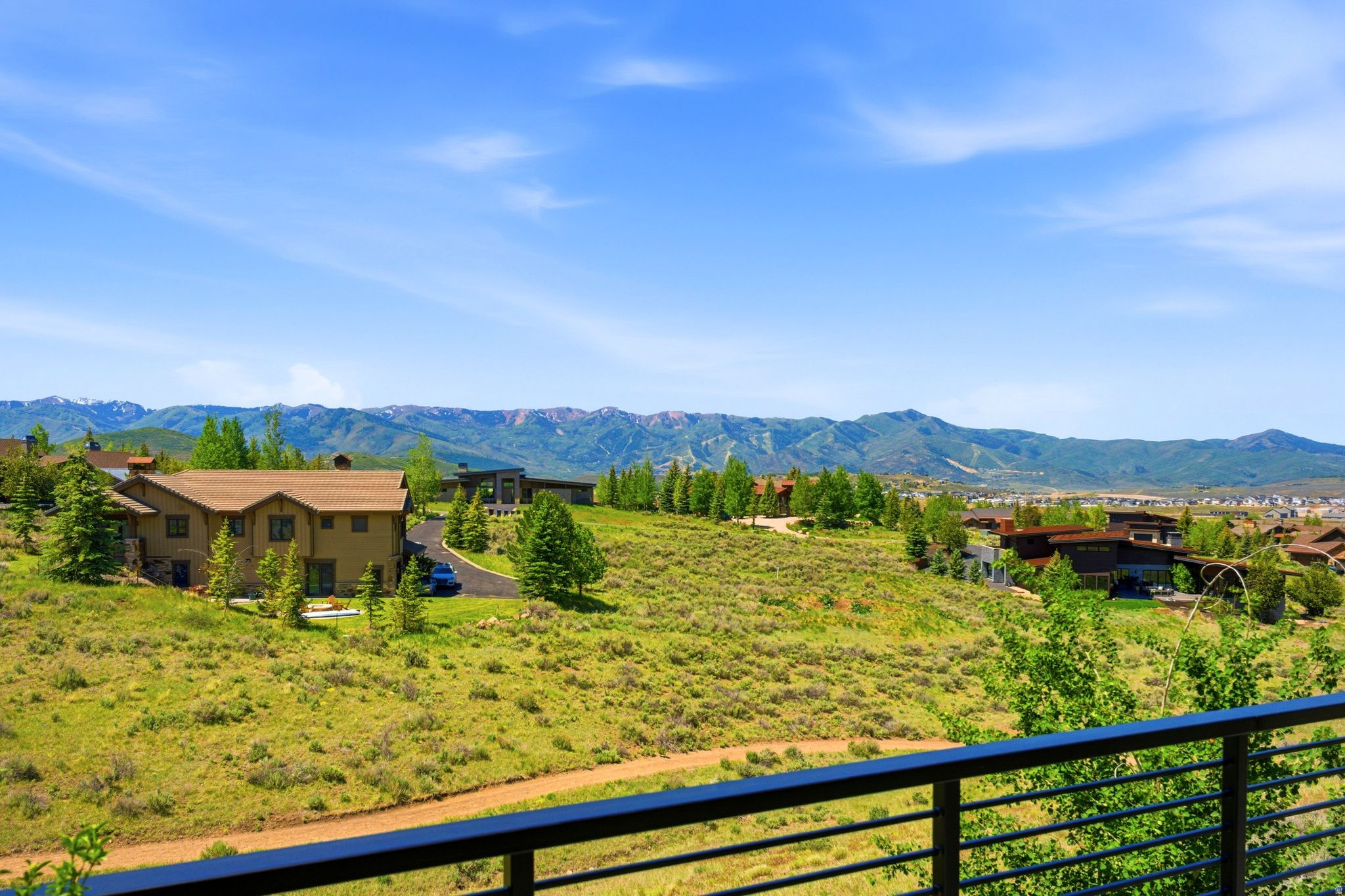 main property photo 24