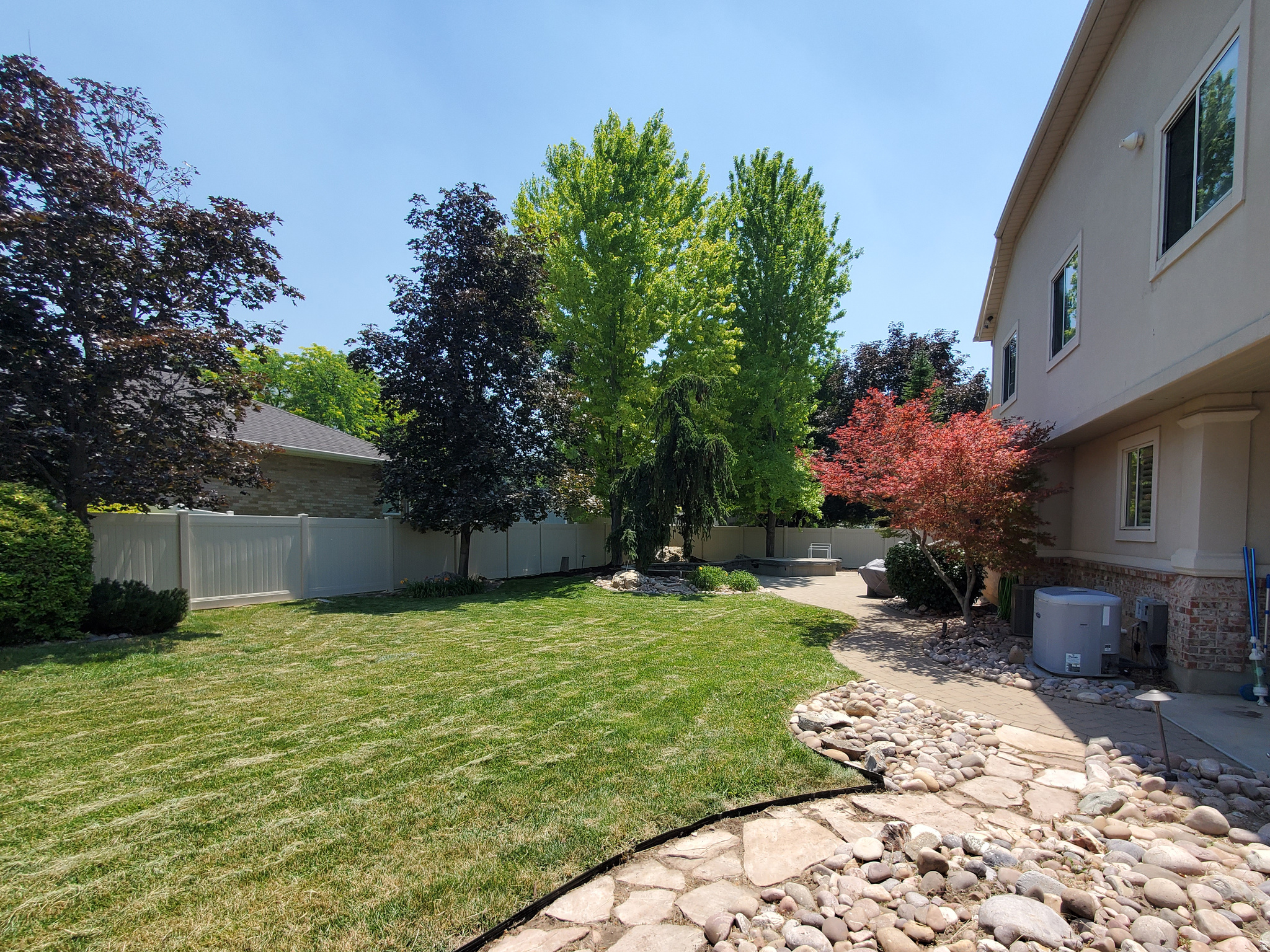 main property photo 39