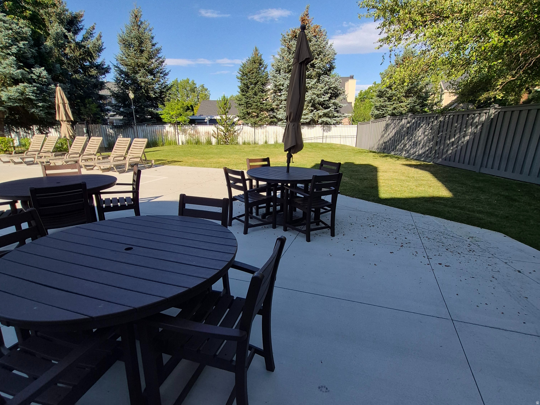 main property photo 49