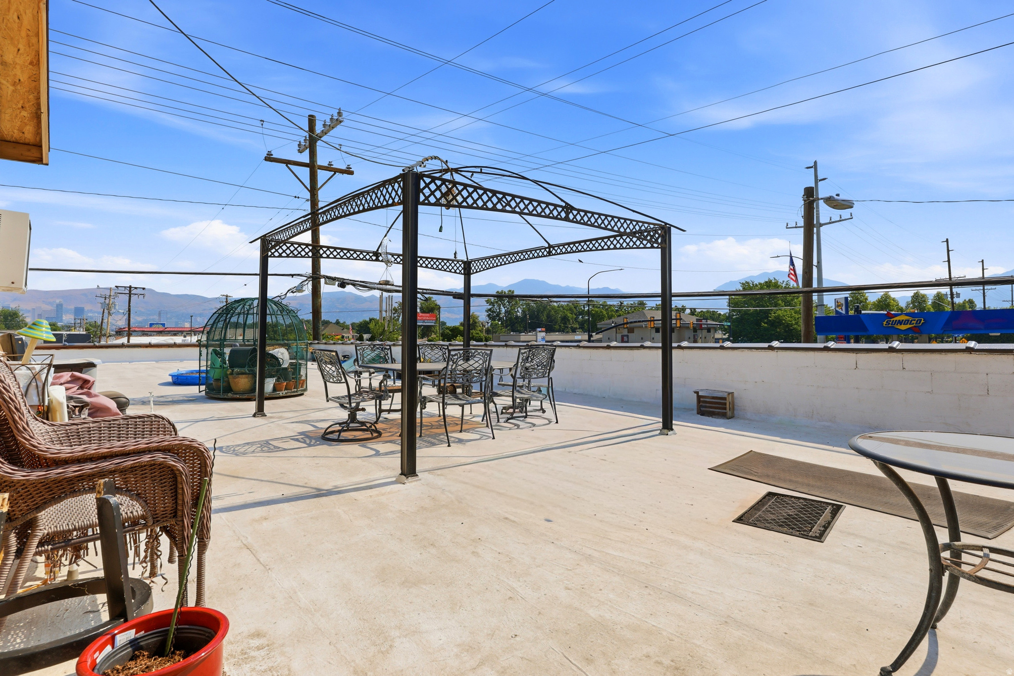 main property photo 18