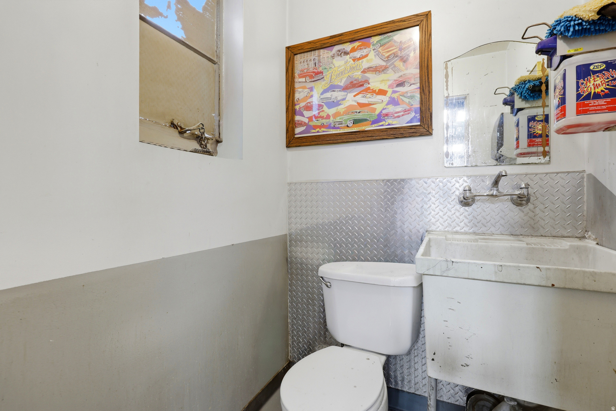 main property photo 22