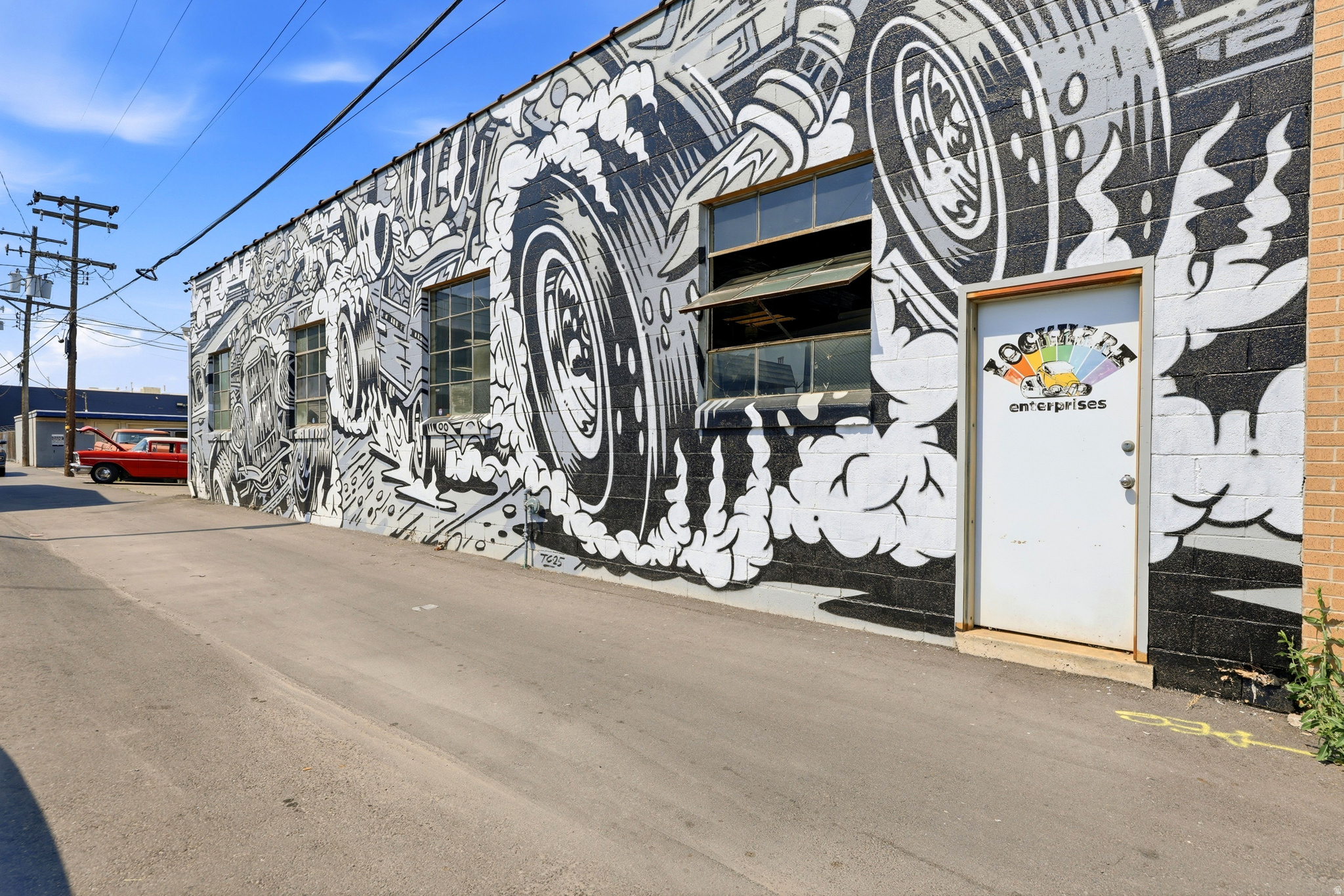 main property photo 35