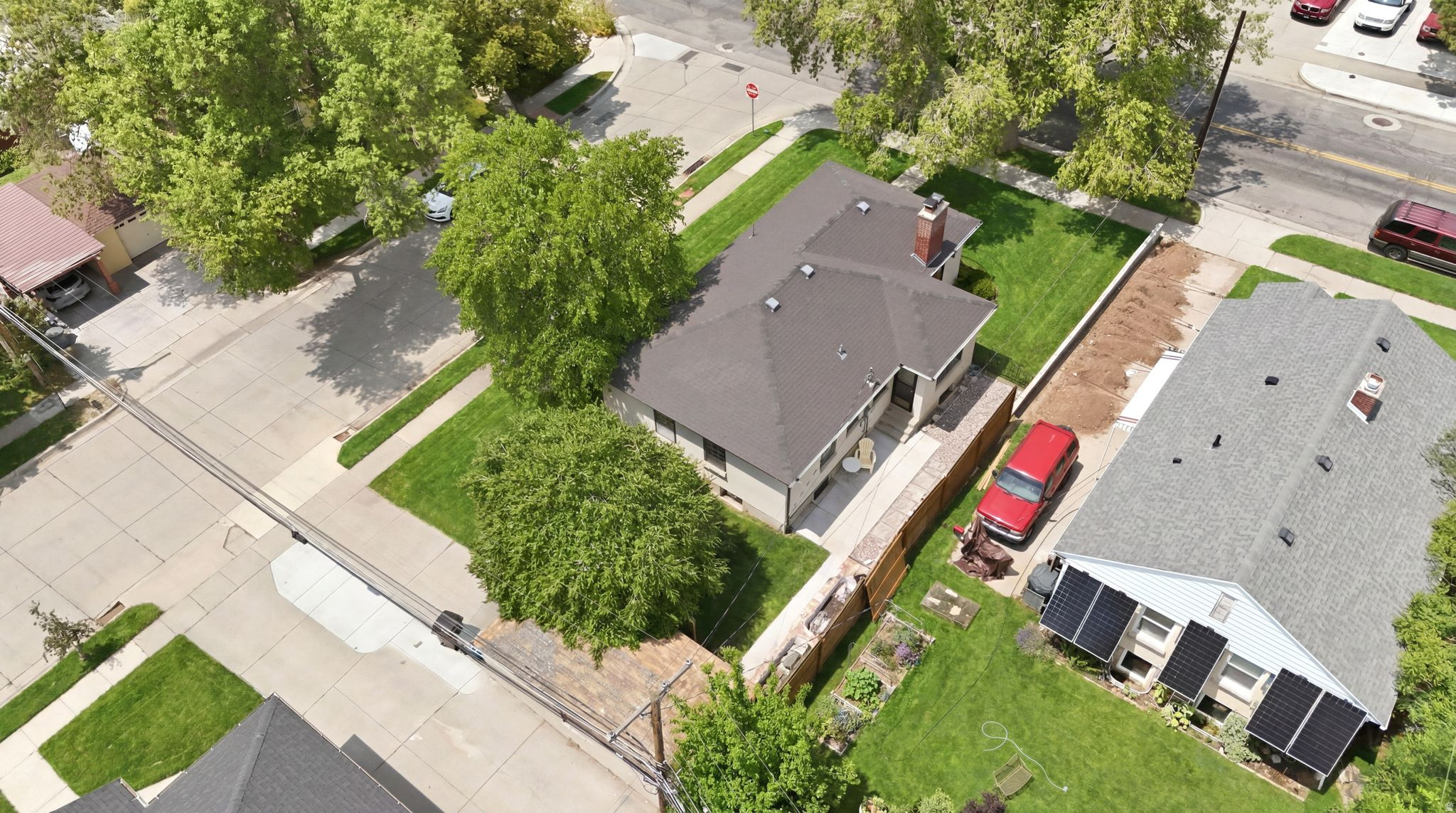 main property photo 29