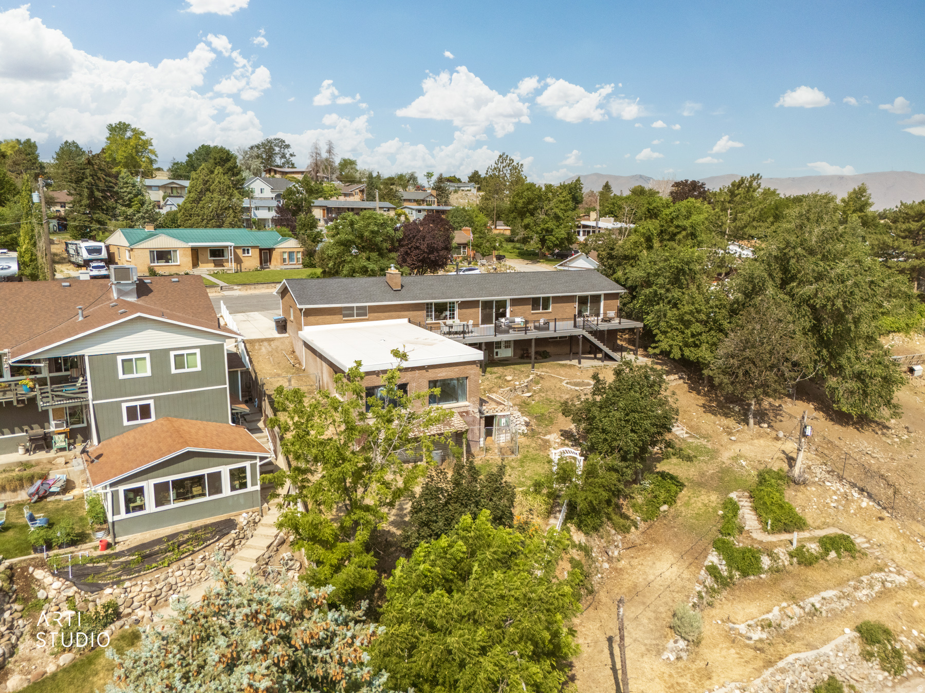 main property photo 59