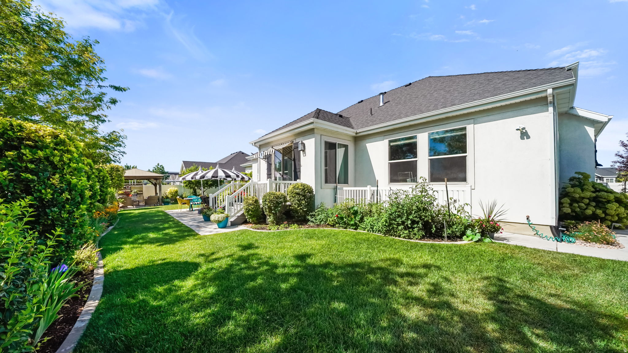 main property photo 77