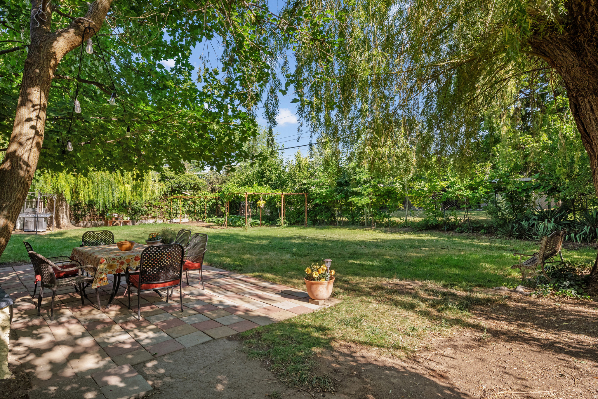 main property photo 31